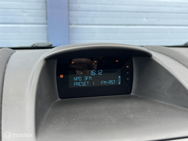 Ford Fiesta 1.0 Style / AIRCO / APK 08-2027 / KEURIGE AUTO! — photo 18