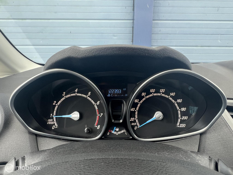 Ford Fiesta 1.0 Style / AIRCO / APK 08-2027 / KEURIGE AUTO! — photo 15