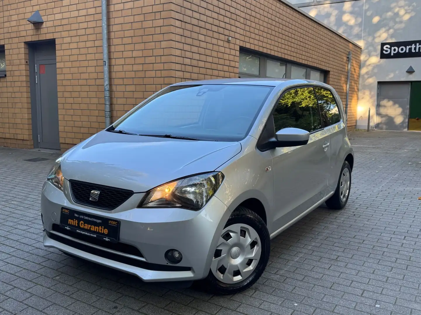 SEAT Mii Style/AUTOMATIK/48TKM/SHZ/TEMPOMAT/KLIMA/GEP Silber - 1