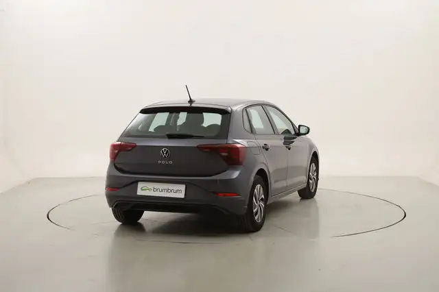 Volkswagen Polo view 5