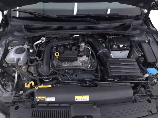 Volkswagen Polo view 13