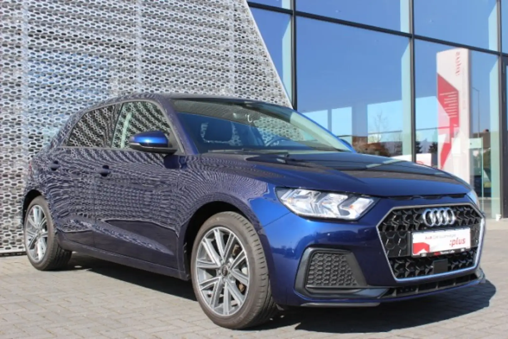 Audi A1 Sportback 25 TFSI advanced aKlima APS SHZ ASI GRA Bleu - 2