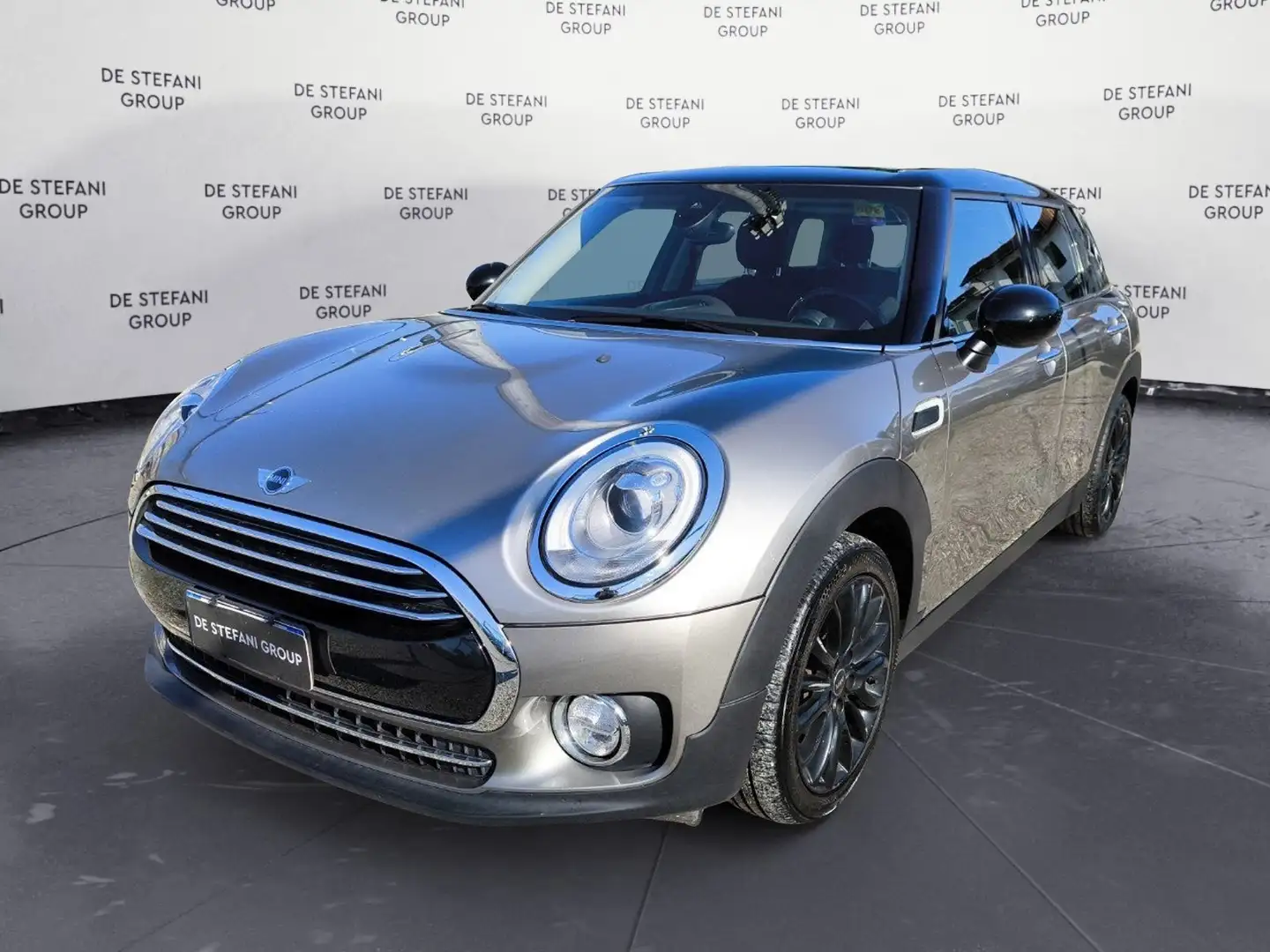 MINI Cooper D Clubman Mini Clubman 2.0 Cooper D Hype auto Gris - 1