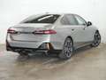 BMW i5 xDrive40 M-Sport - Onderstel Prof - Trekhaak - Bow Grijs - thumbnail 4