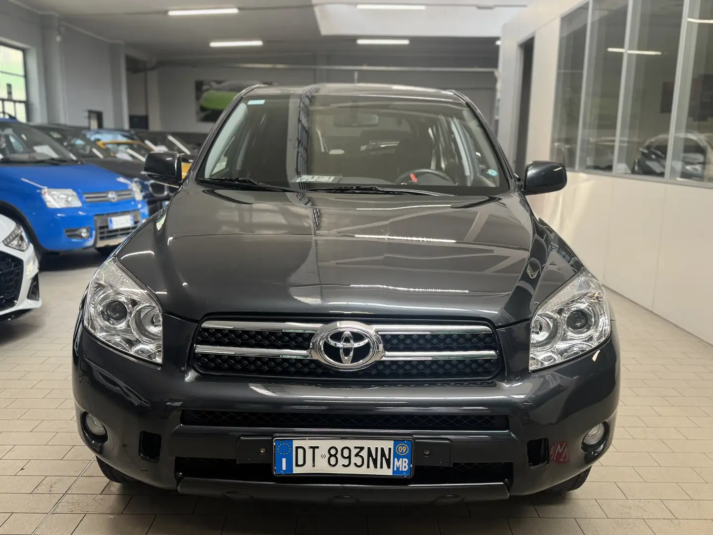 Toyota RAV 4 RAV4 2.0 4X4 benzina 1 PROPRIETARIO solo 67.000KM Gris - 2