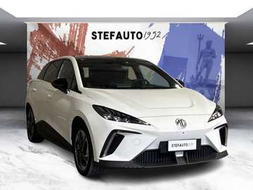 4 - MG4 Luxury   64Kwh