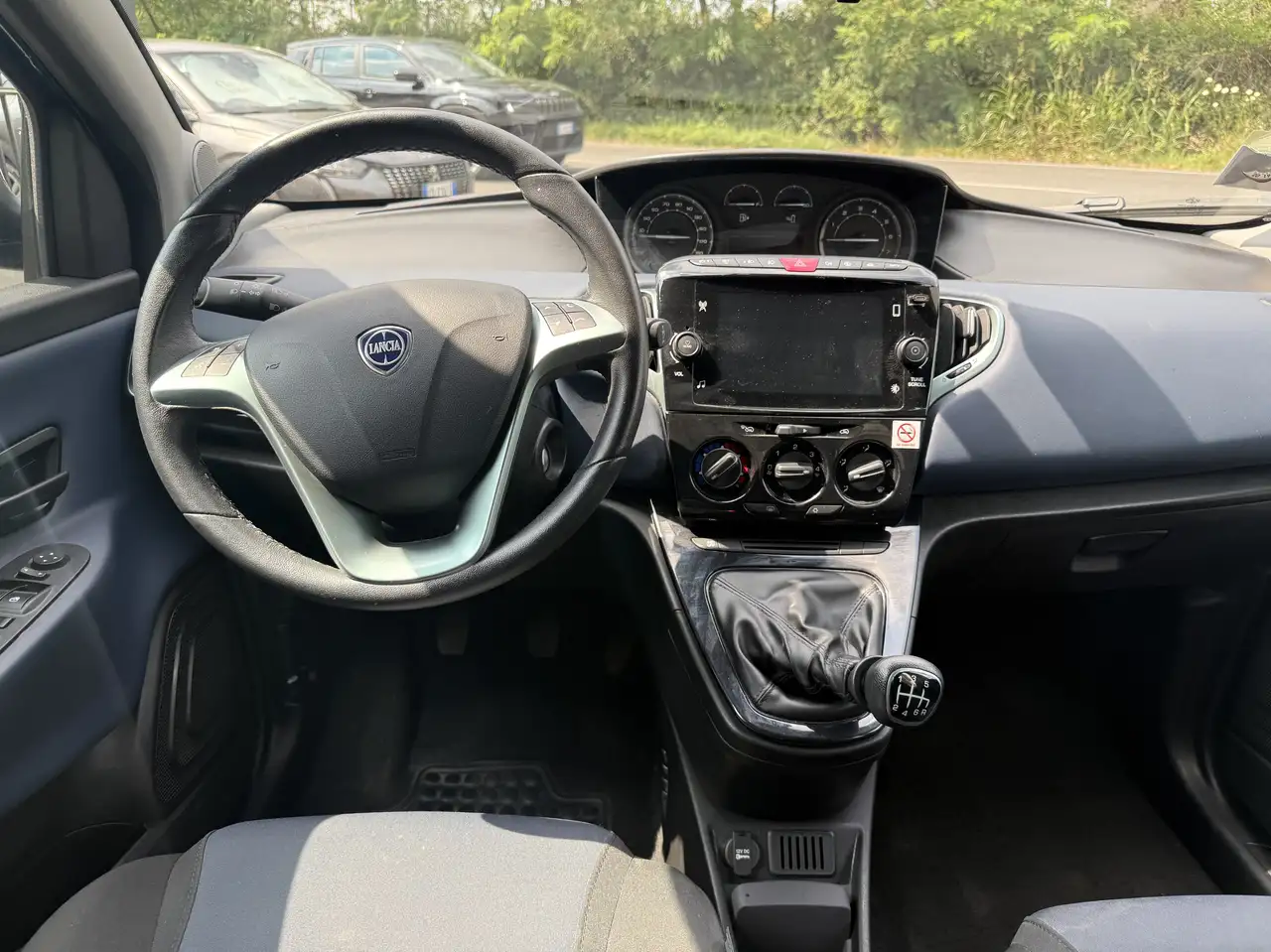 Lancia Ypsilon 2024 — фото 13
