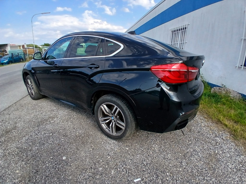 BMW X6 M50d Sport Activity Coupé Aut. *Lagerschaden* — photo 7