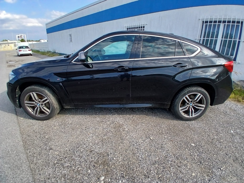 BMW X6 M50d Sport Activity Coupé Aut. *Lagerschaden* — photo 6