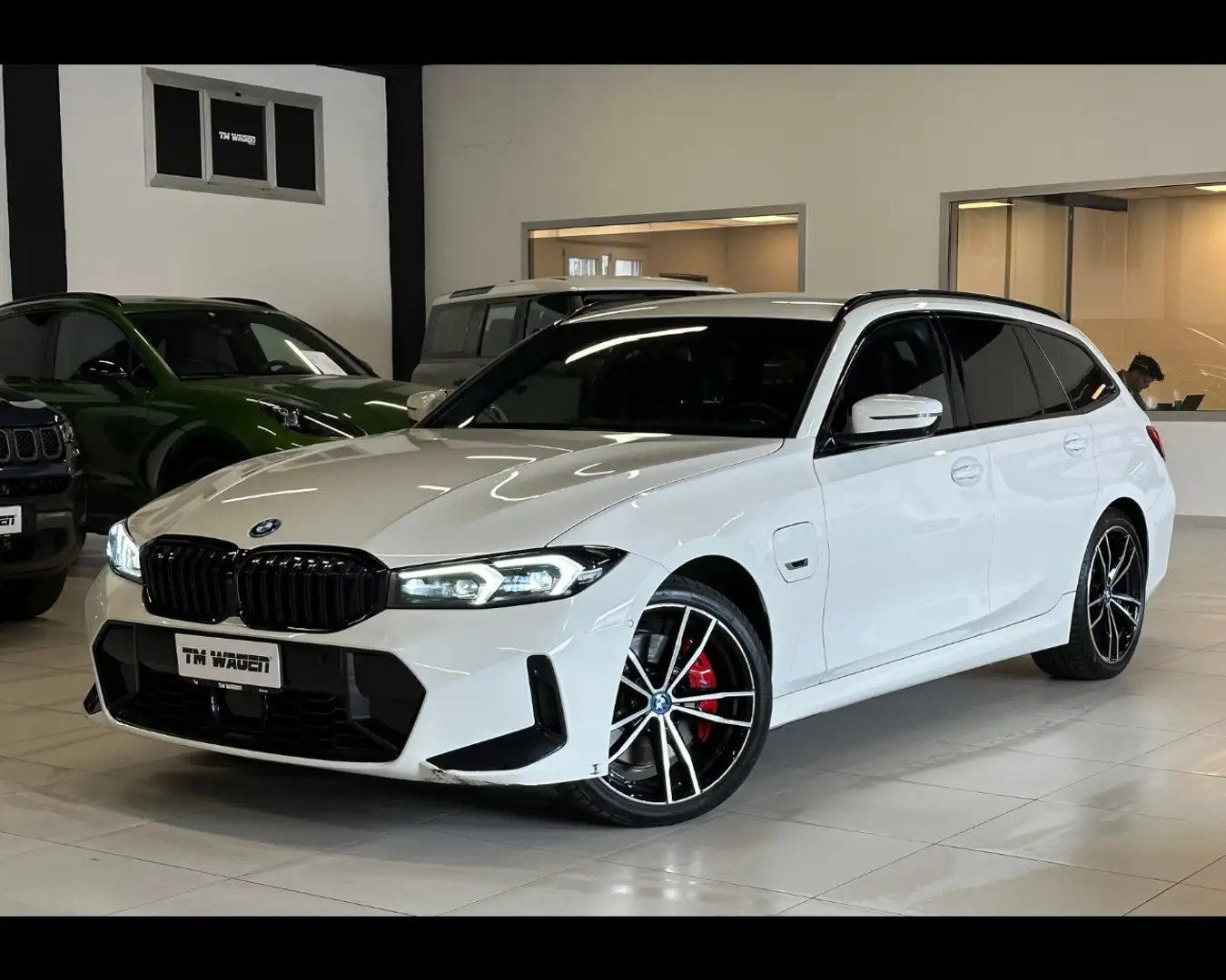 BMW 320 e Touring Msport Bianco - 1