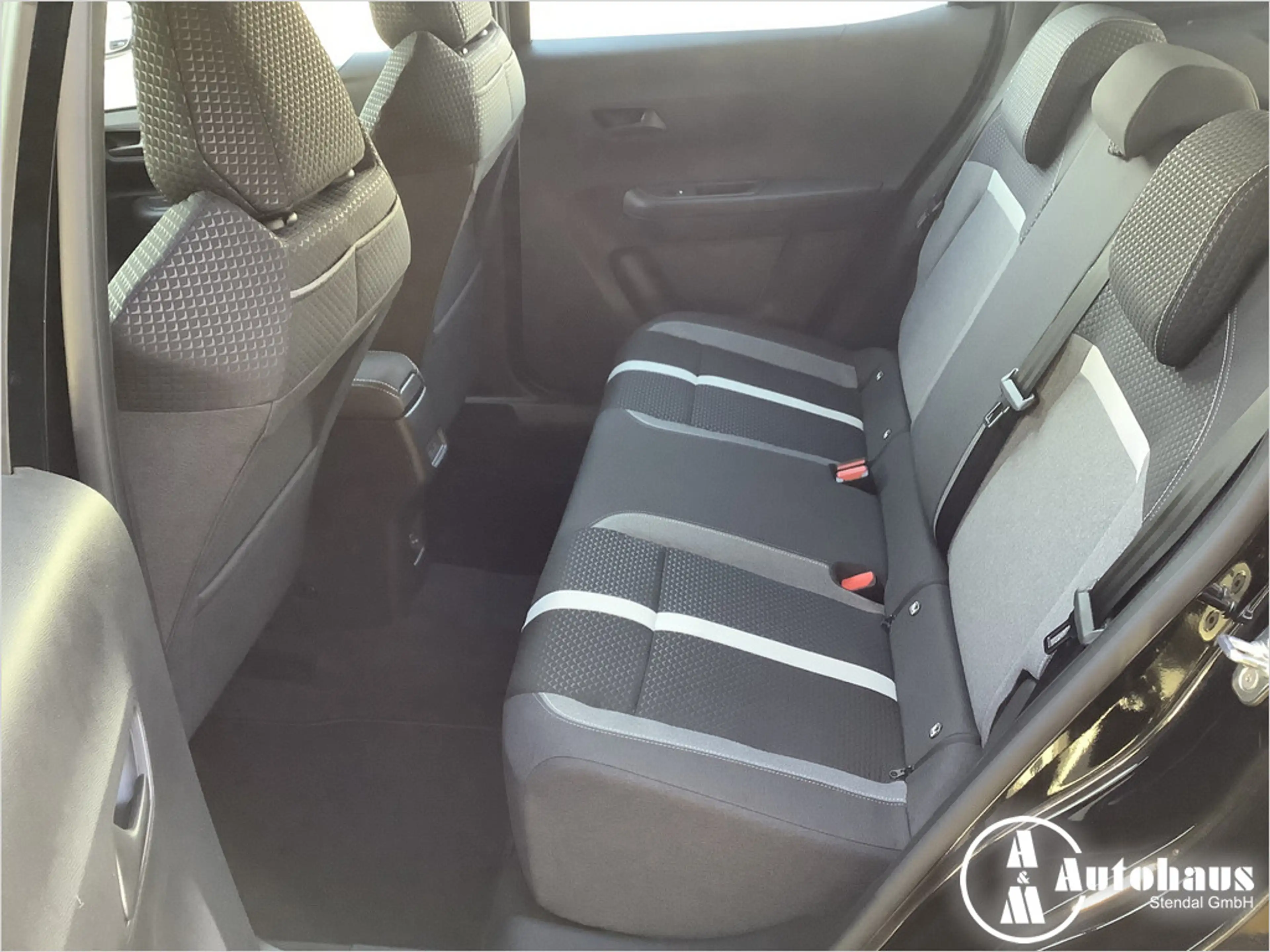 Opel Frontera Edition 1.2 81 kW KAMERA NAVI LED — photo 11