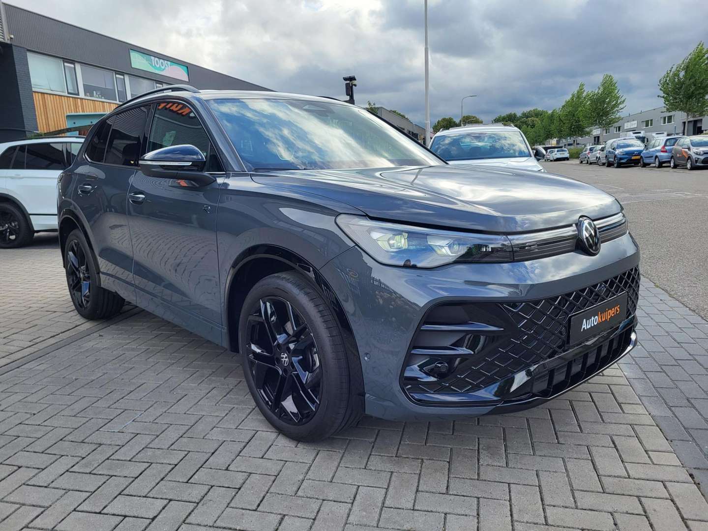 Volkswagen TIGUAN ETSI R-Line Edition -  - Joinsteer - #4