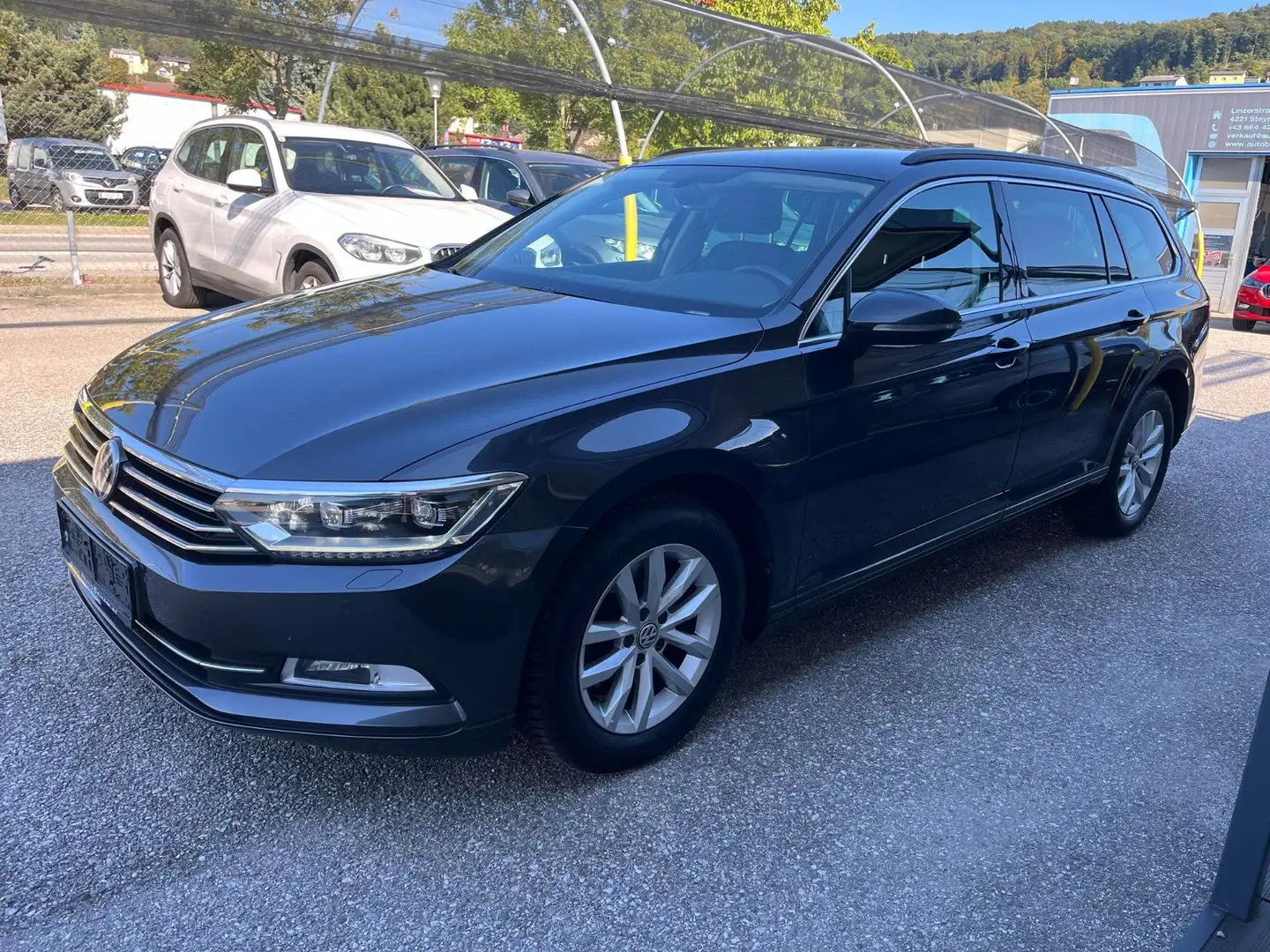 Volkswagen Passat Variant Comfortline 2,0 TDI SCR LED-ACC-Carplay Grau - 1