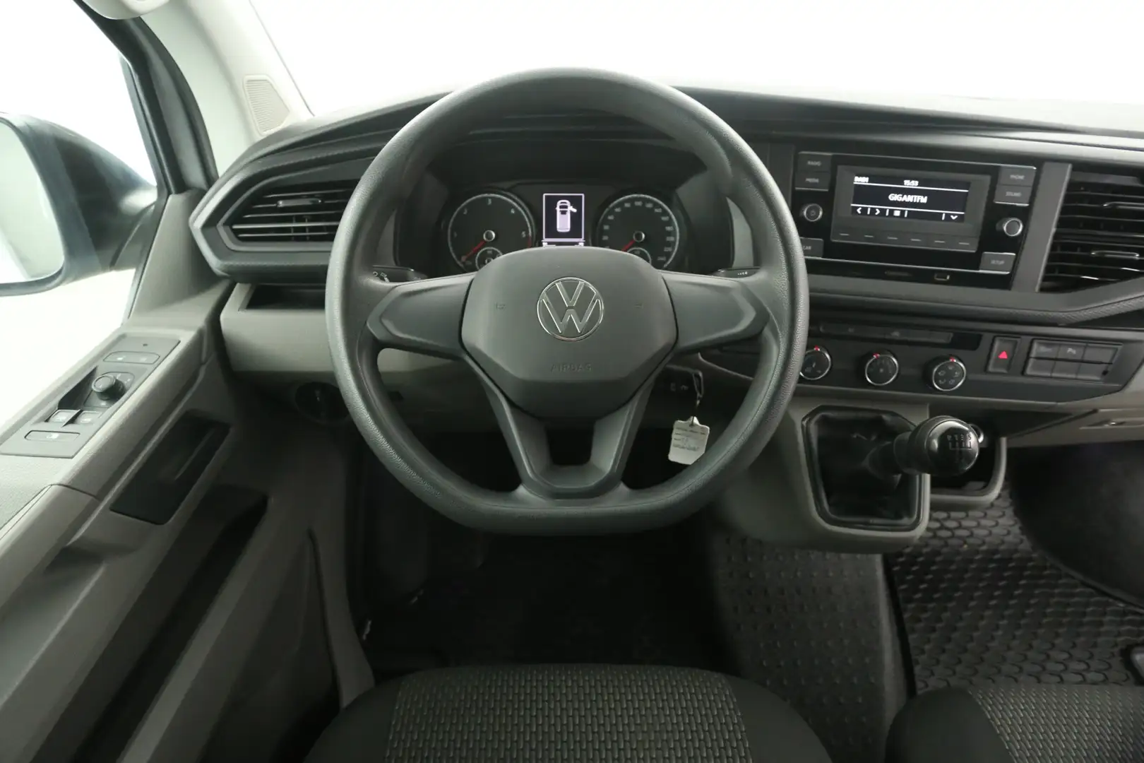 Volkswagen T6.1 Transporter 2.0 TDI L2H1 | Airco | 3 Zits | Parkeersensoren | Argent - 2