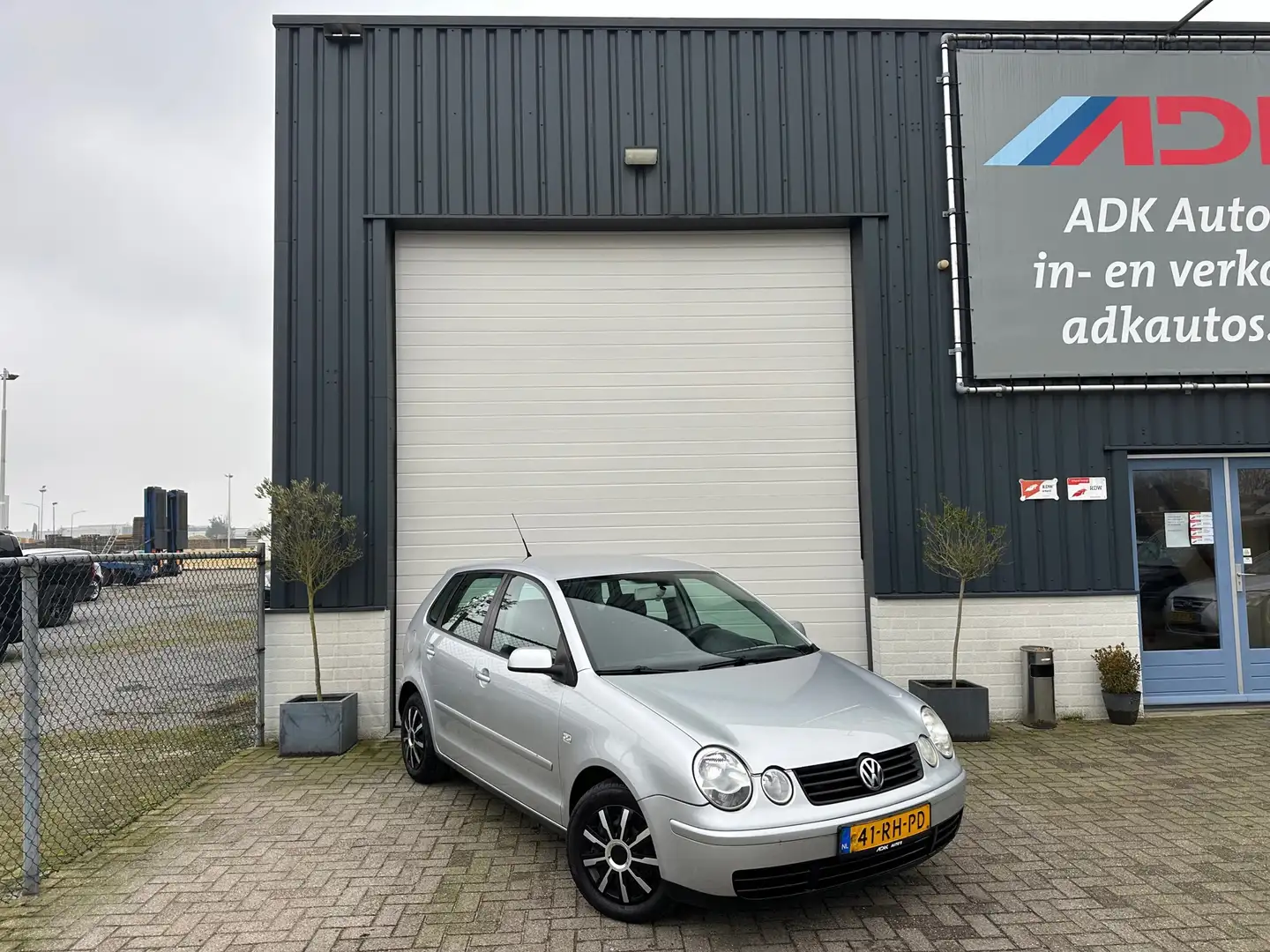 Volkswagen Polo 1.4-16V Turijn NIEUWE APK/AIRCO/ELEK RAMEN Grau - 2