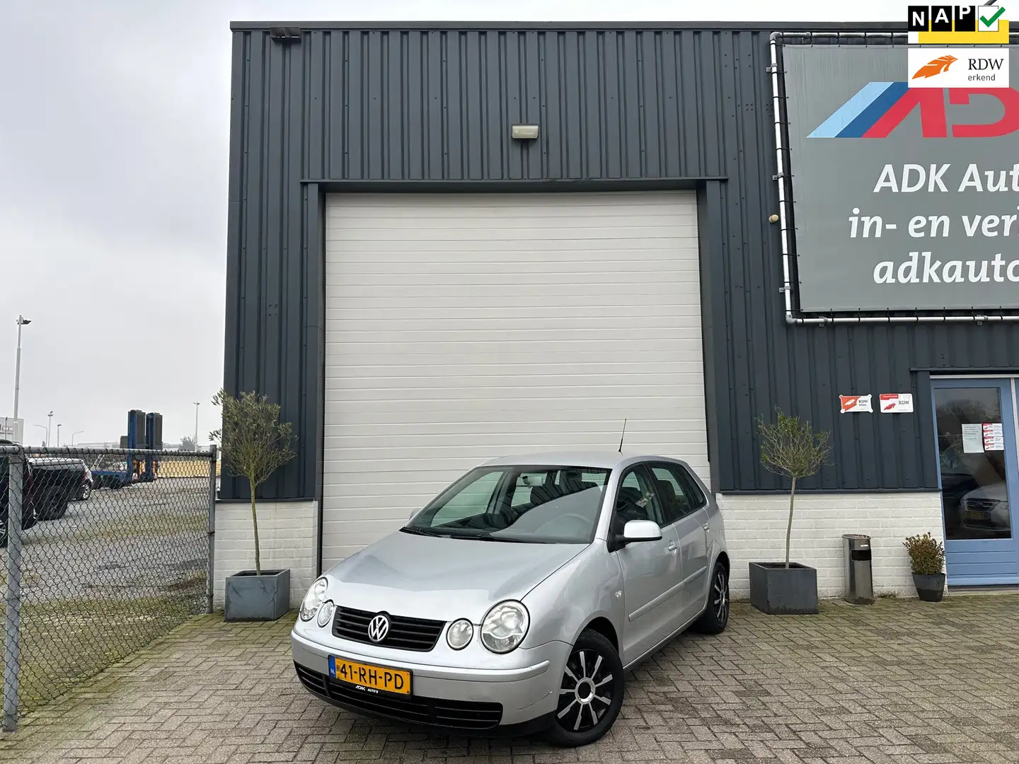 Volkswagen Polo 1.4-16V Turijn NIEUWE APK/AIRCO/ELEK RAMEN Grau - 1