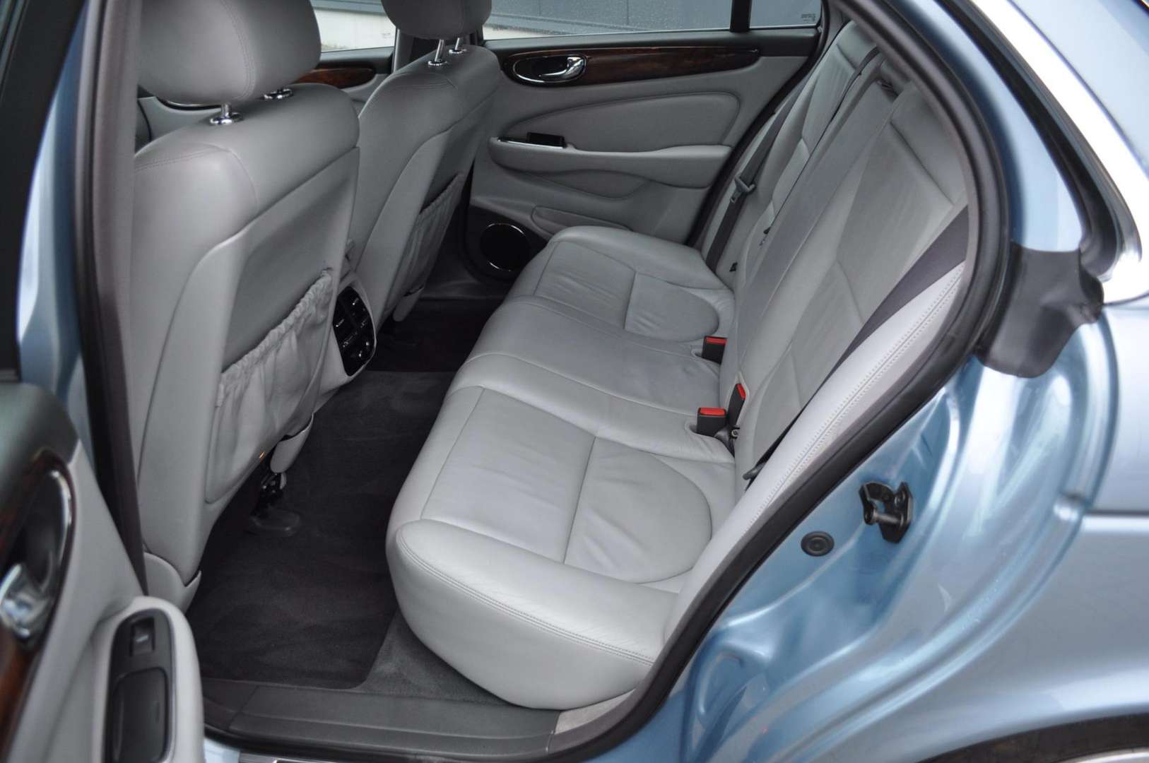 Jaguar XJ afbeelding 11