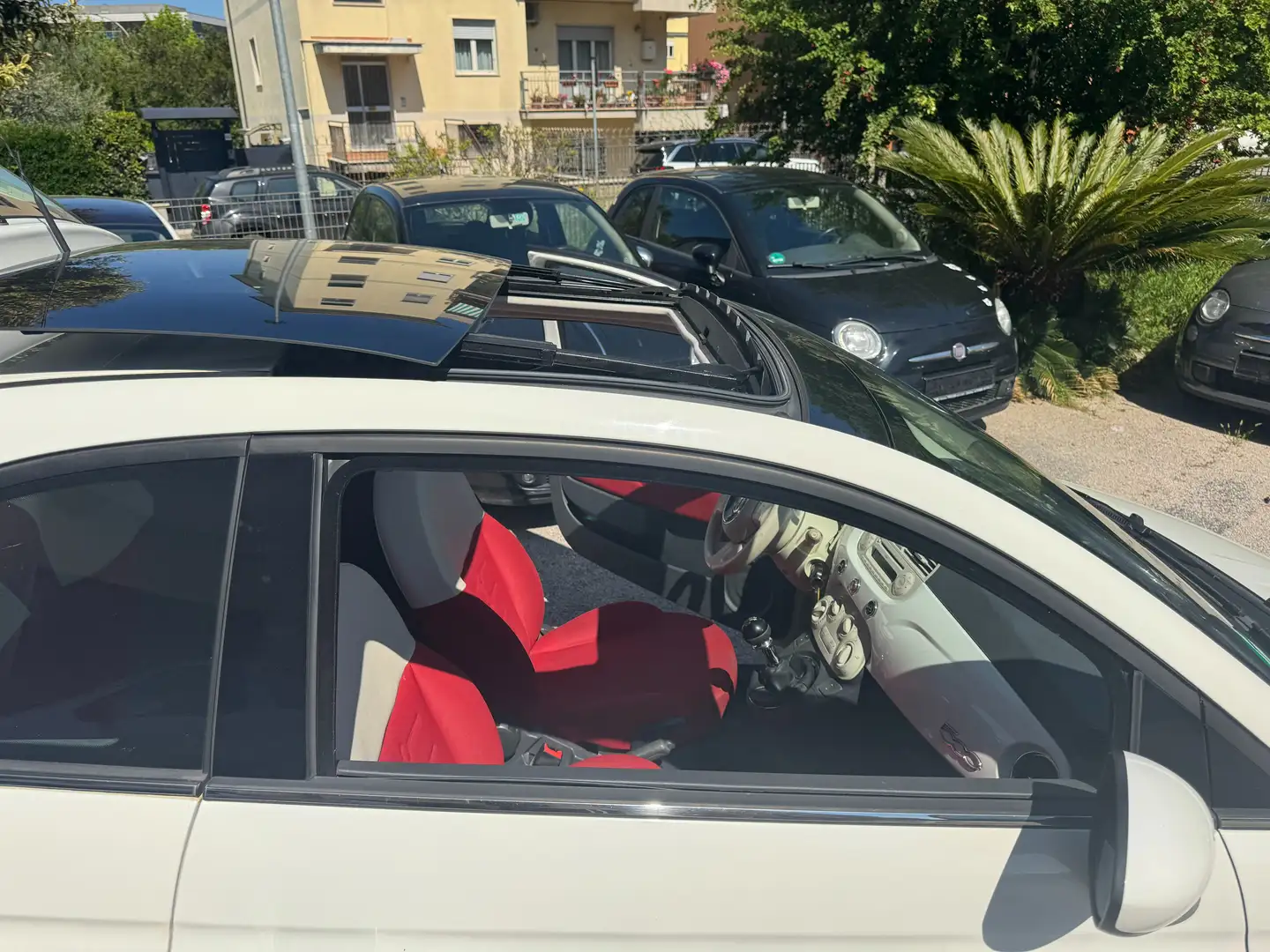 Fiat 500 LOUNGE EDITION TETTO APRIBILE Rood - 2