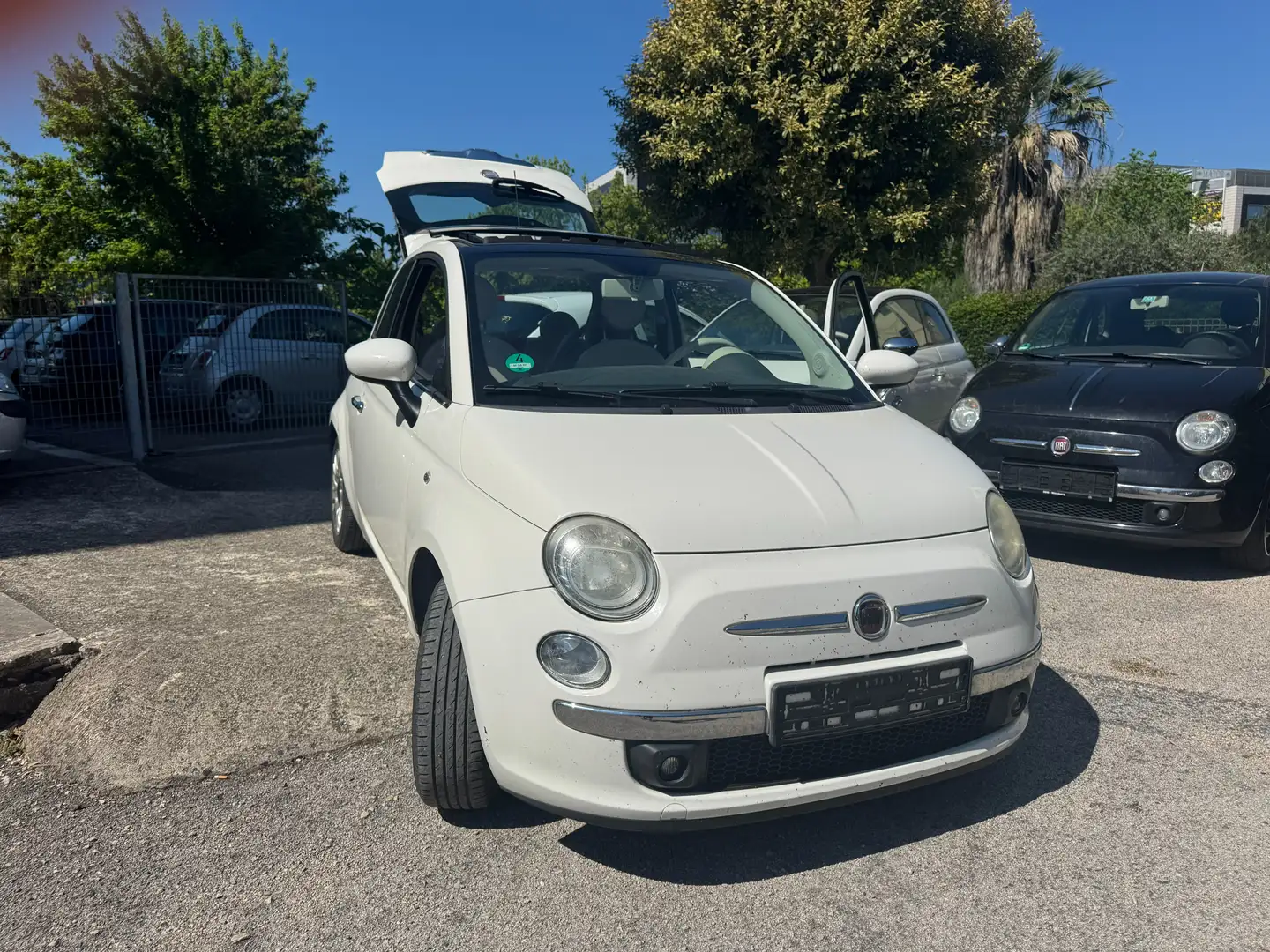 Fiat 500 LOUNGE EDITION TETTO APRIBILE Rood - 1