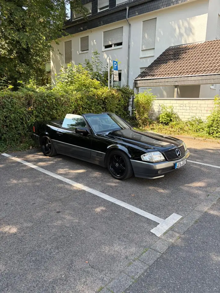 Mercedes-Benz SL 300, foto 1