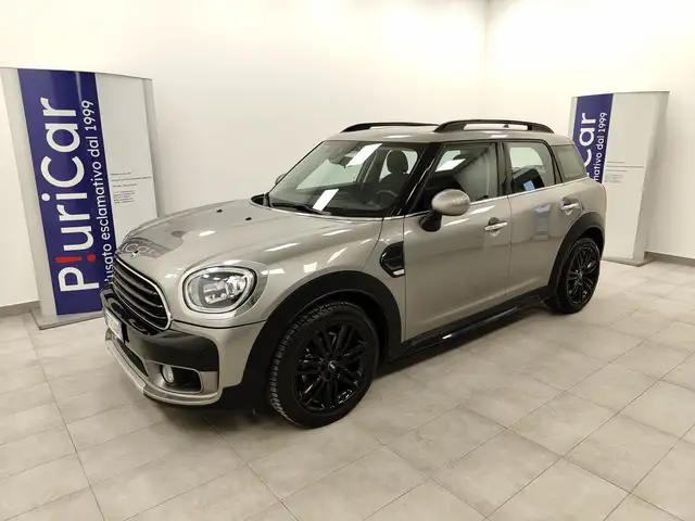 MINI Cooper Countryman 1.5 136 CV Fari LED Cruise Navi Cerchi 18"