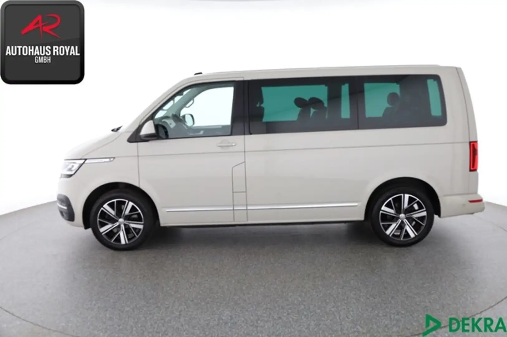Volkswagen T6 Multivan T6.1 2.0 TDI 4M CRUISE 7 SITZE ACC Grijs - 2