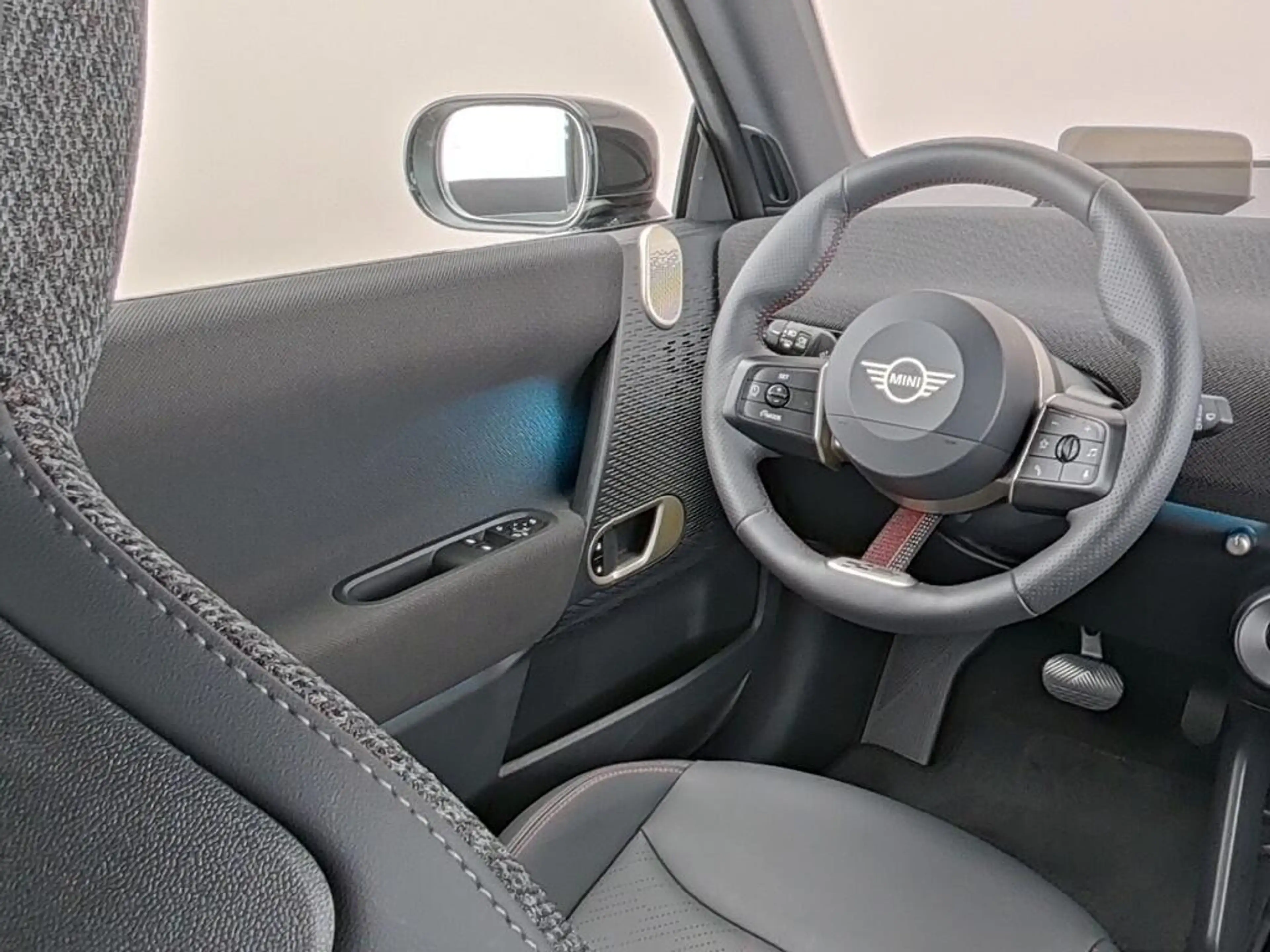 MINI John Cooper Works 3-Deurs SE Cooper XL 54.2 kWh — photo 4