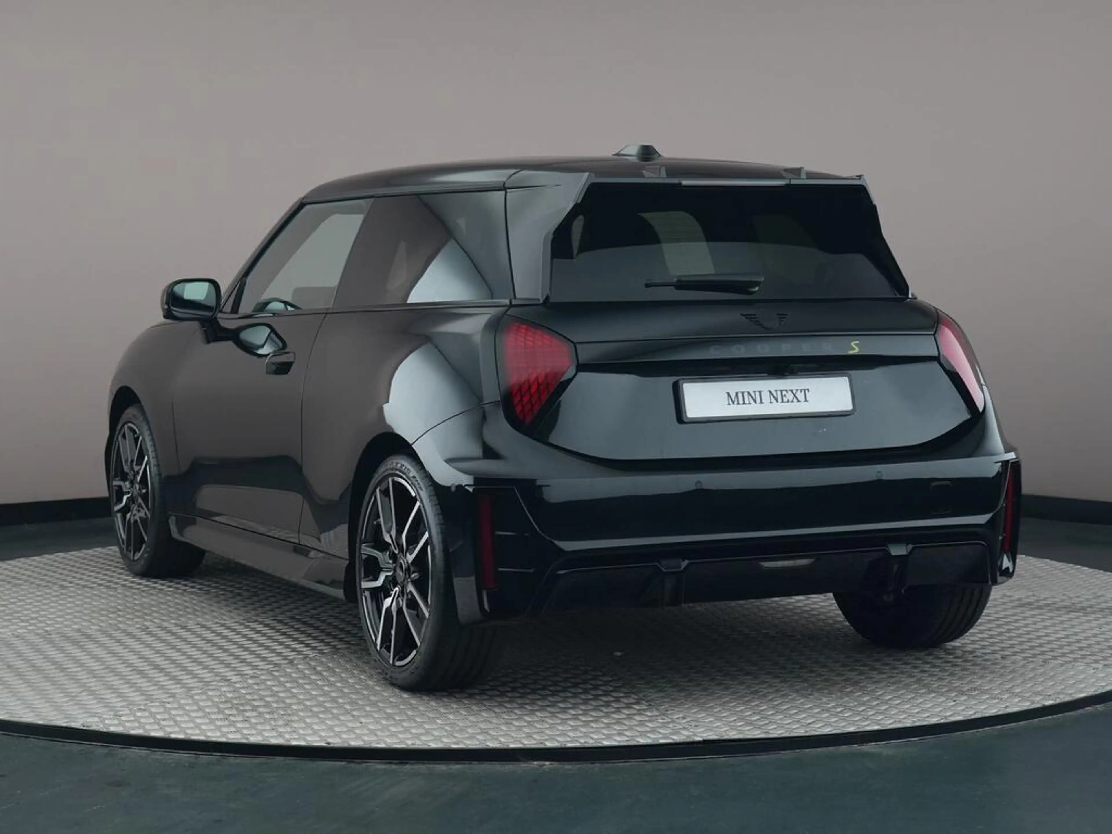 MINI John Cooper Works 3-Deurs SE Cooper XL 54.2 kWh — photo 10