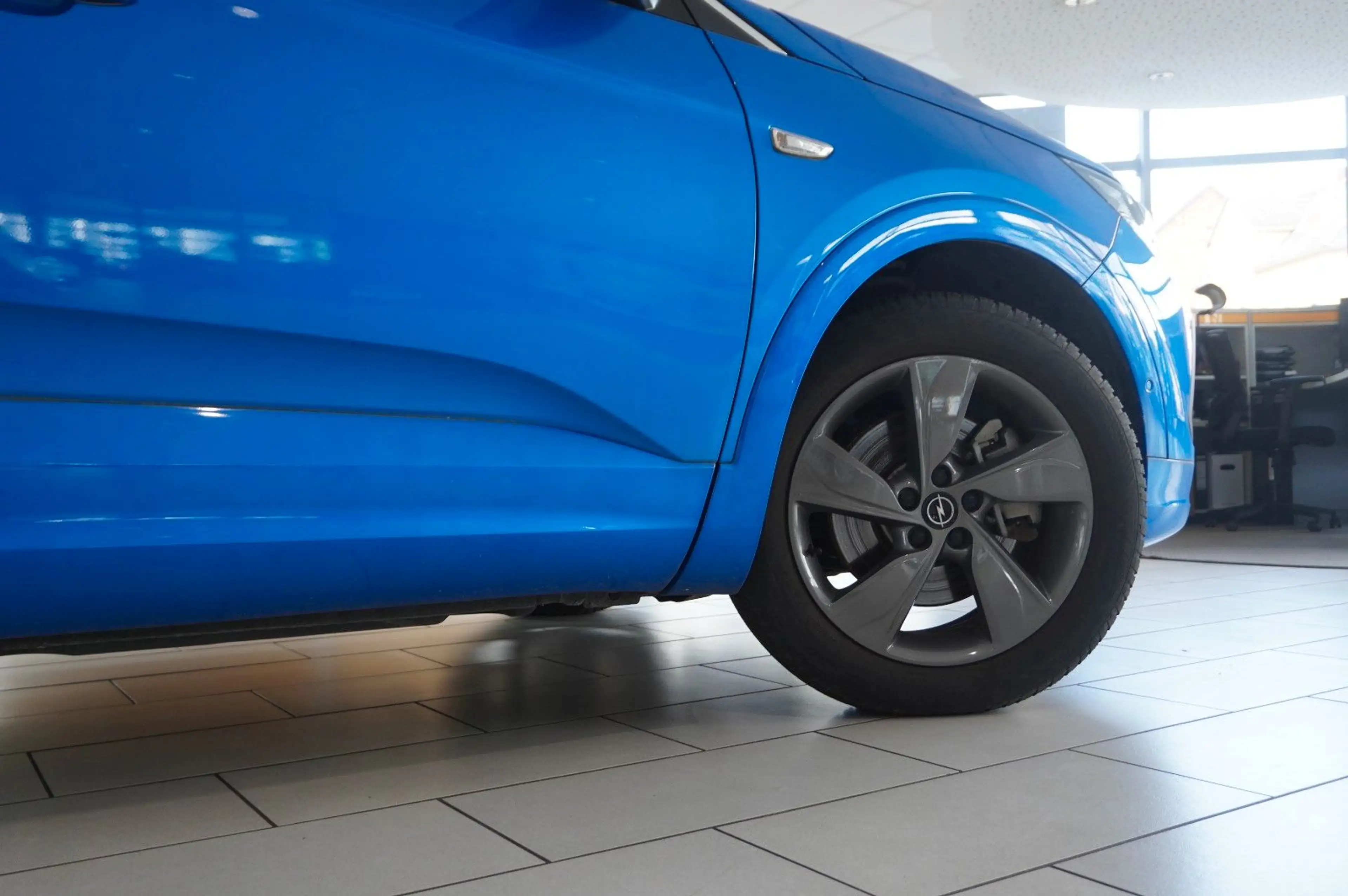 Opel Grandland X ULTIMATE 4HYBRID NAVI/360°/SPORT — photo 8