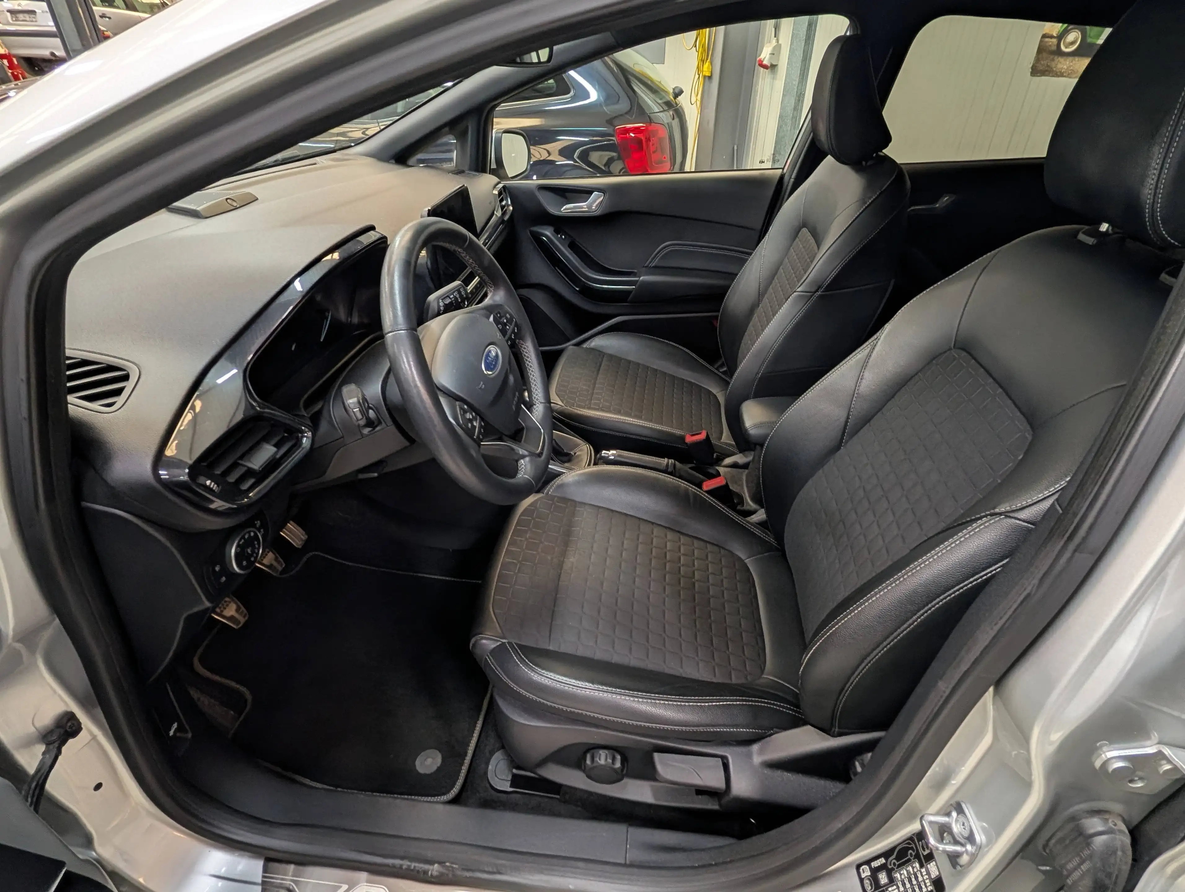 Ford Fiesta Fiesta Active 1.0 EcoBoost Active, 41.000Km, GARANTIE!! — photo 18