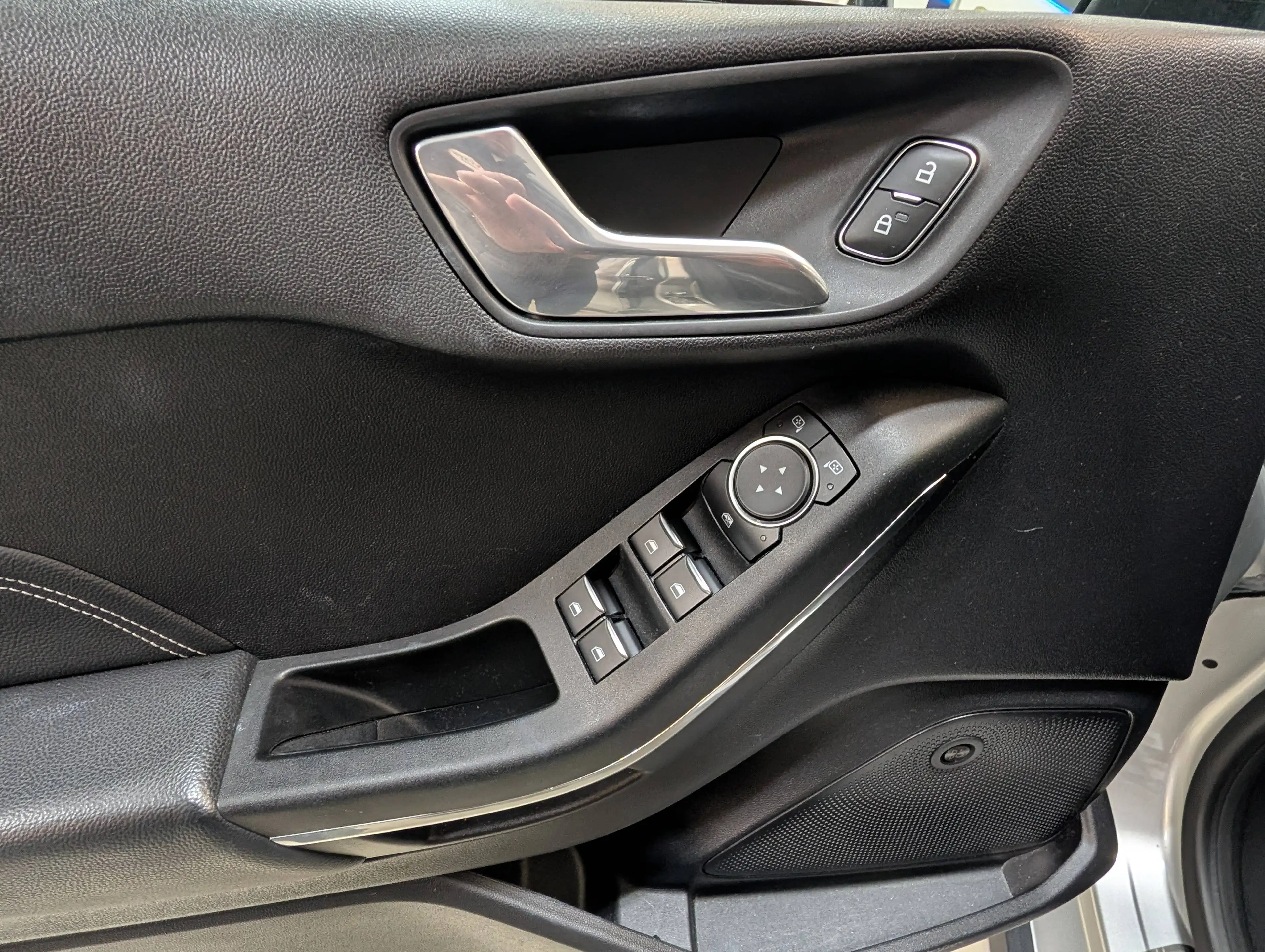 Ford Fiesta Fiesta Active 1.0 EcoBoost Active, 41.000Km, GARANTIE!! — photo 19