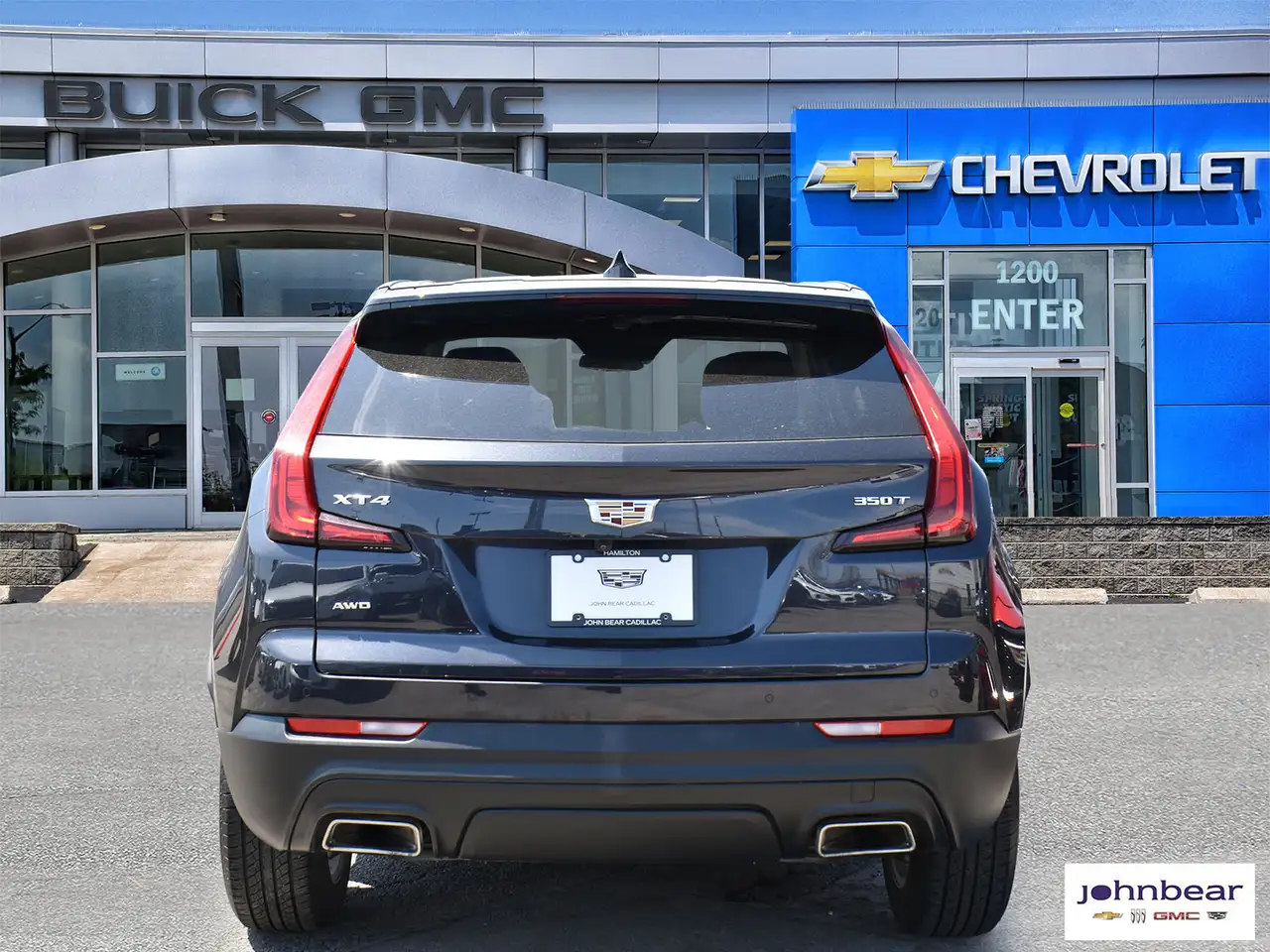 Cadillac XT4 снимка Cadillac XT4
