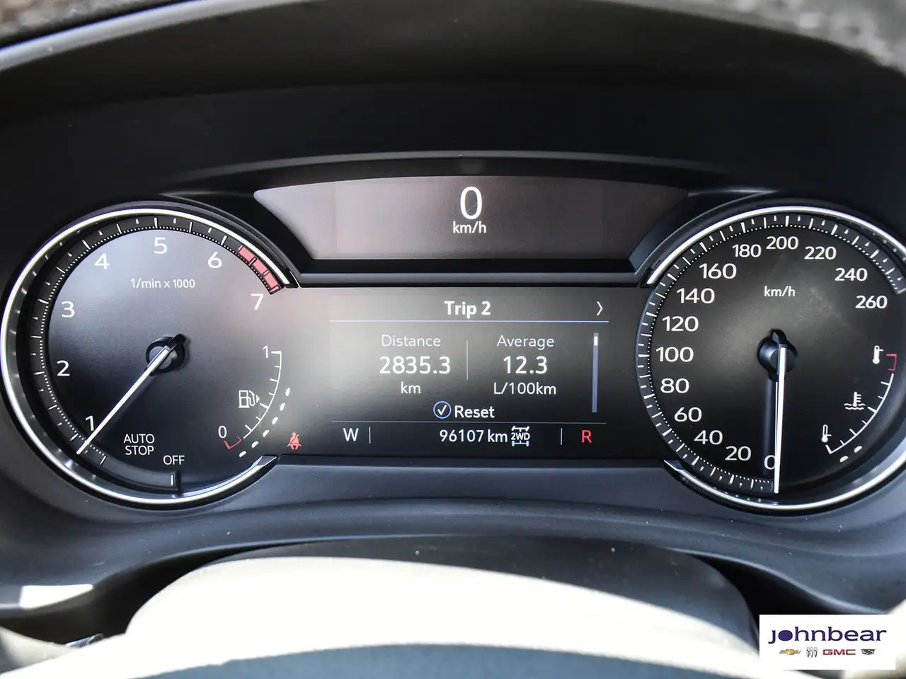 Cadillac XT4 снимка Cadillac XT4