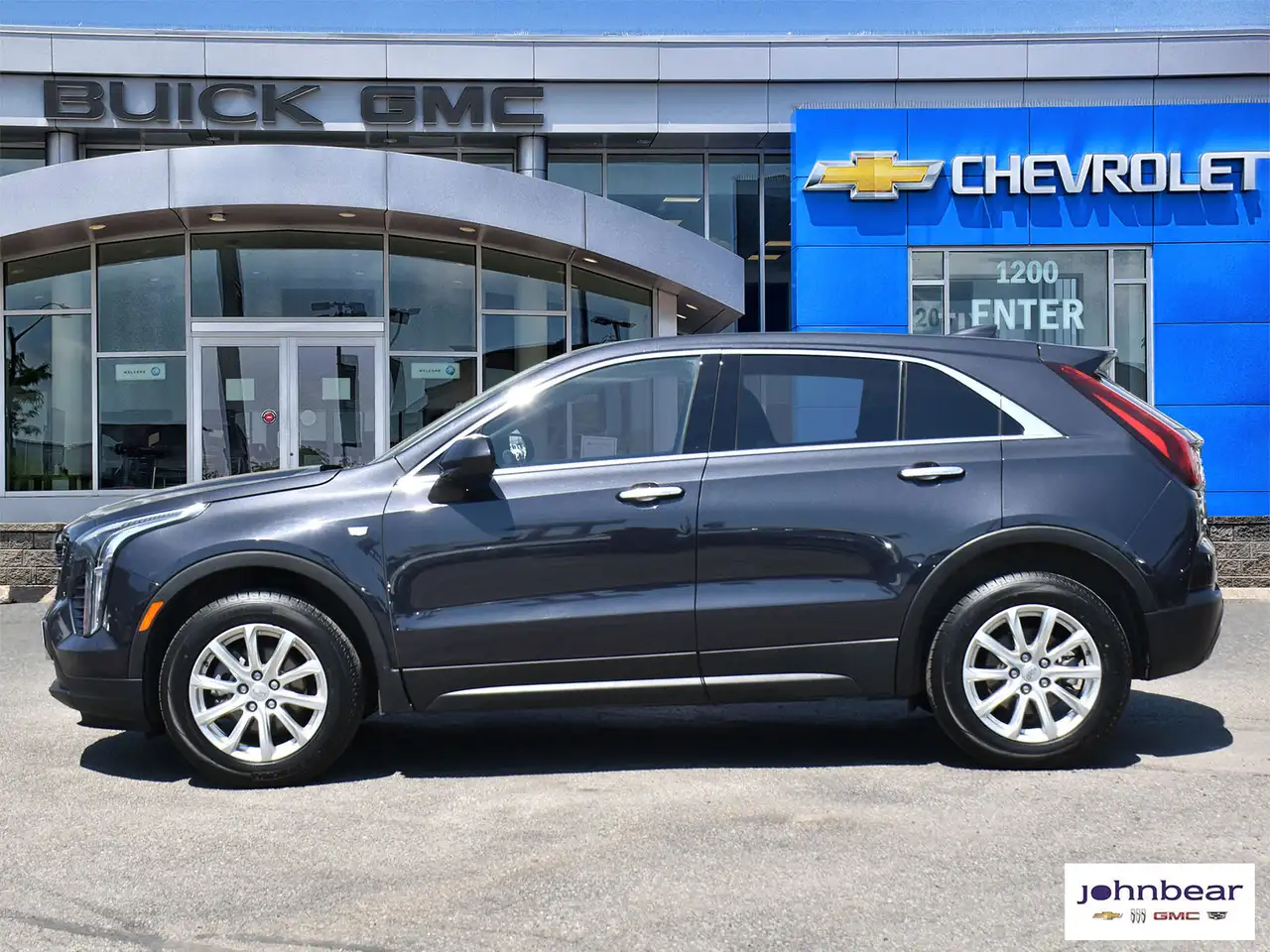 Cadillac XT4 снимка Cadillac XT4
