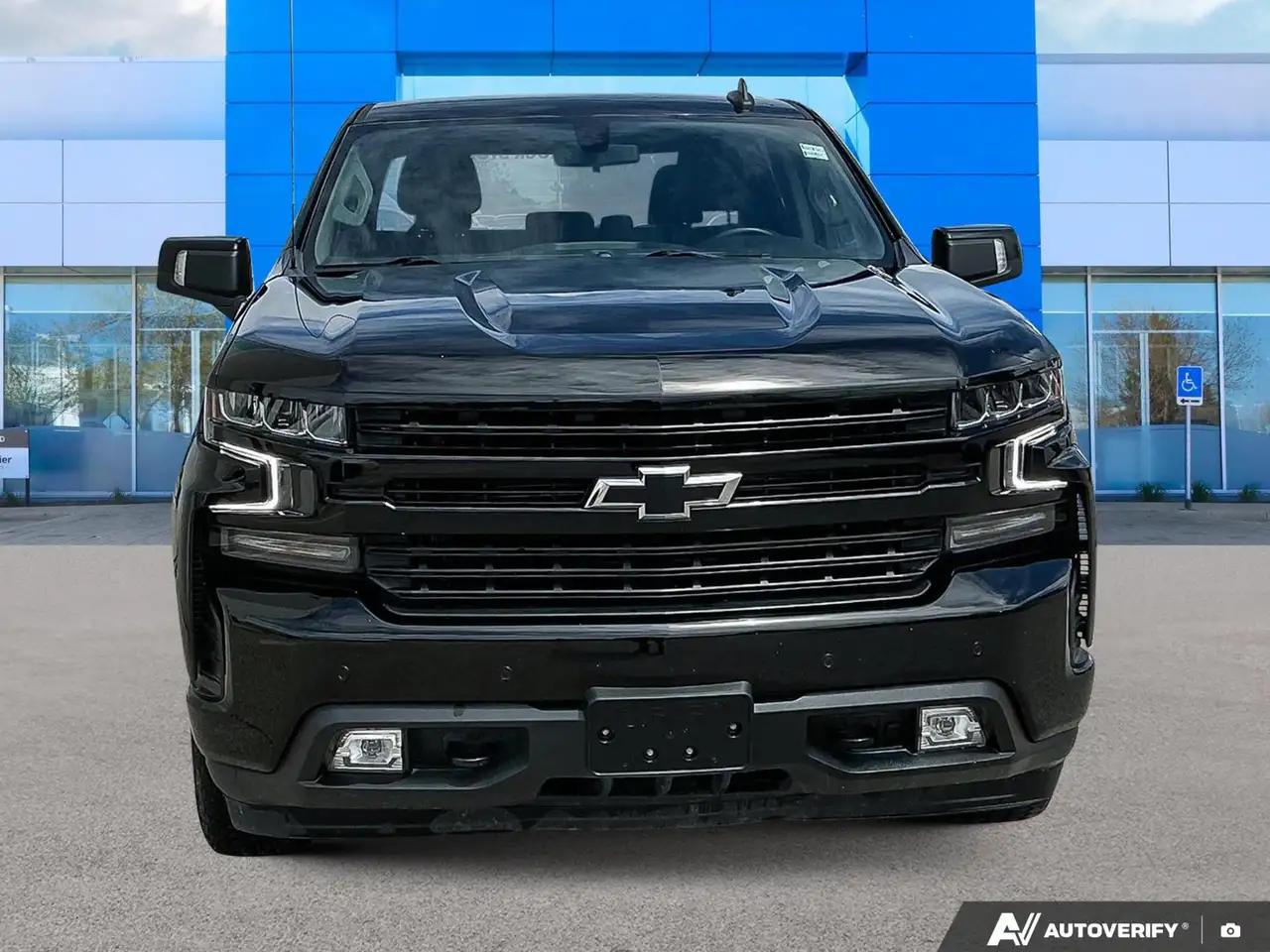 Chevrolet Silverado 1500 снимка Chevrolet Silverado 1500