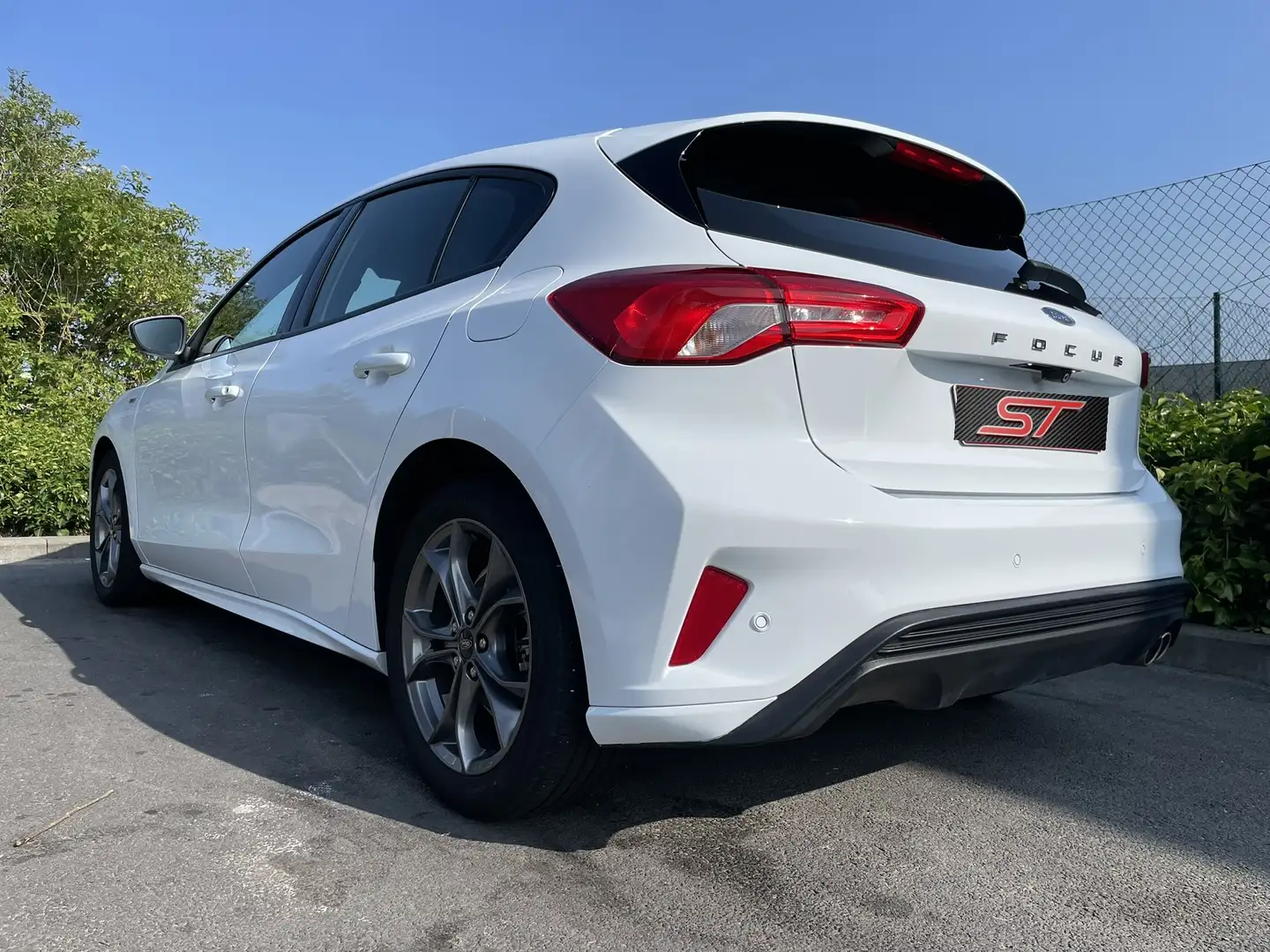 Ford Focus Focus 1.5 EcoBlue 120Ps Start-Stopp-System ST-LINE Blanc - 1