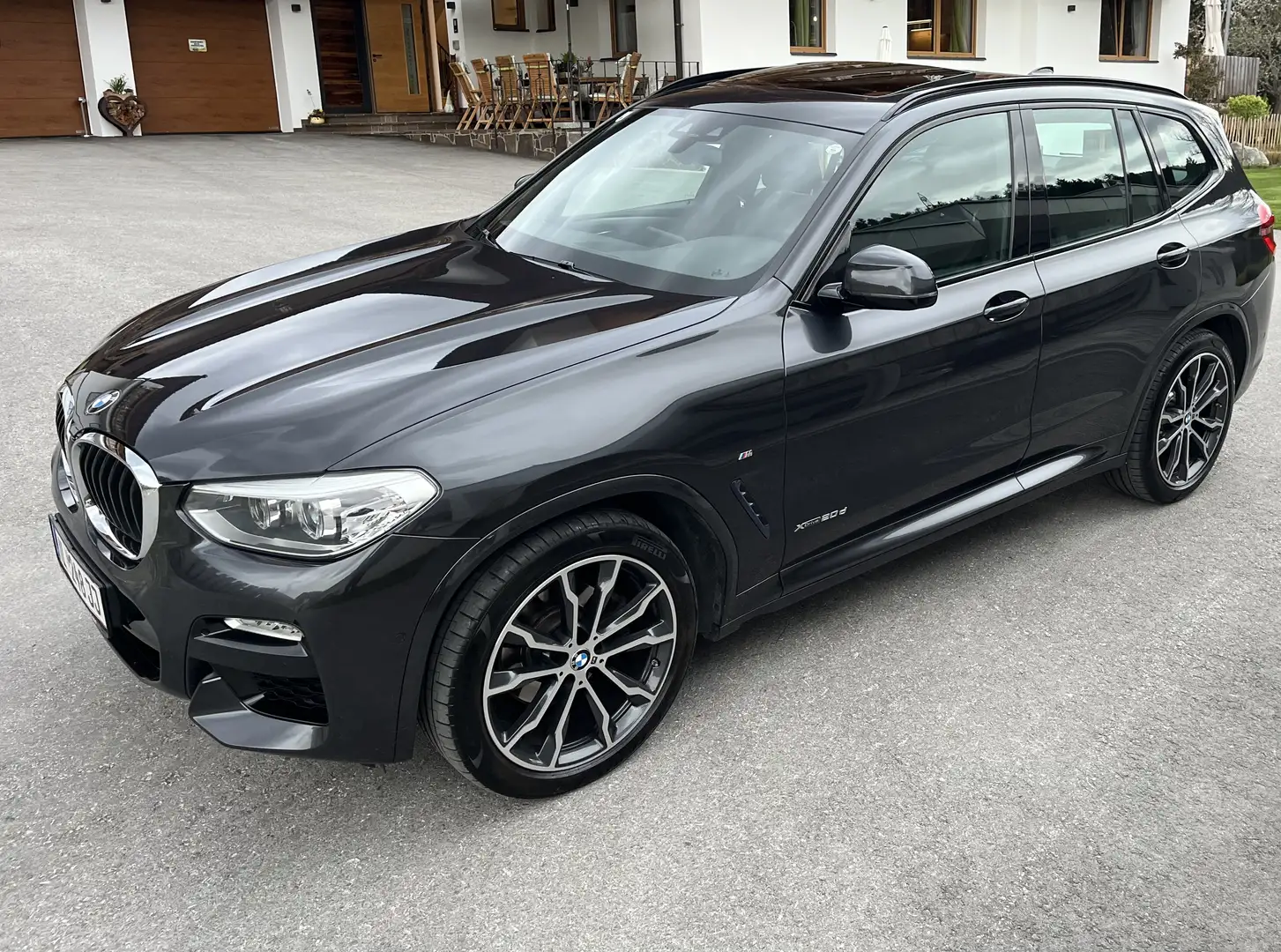 BMW X3 xDrive 20d Aut. M Sport Paket AHK - 2