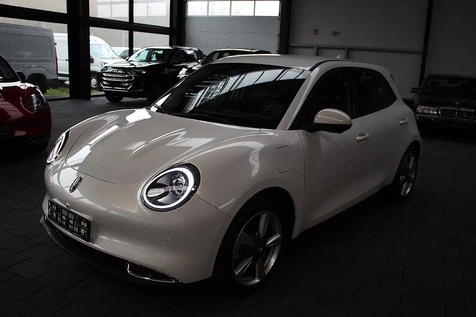 GWM ORA 03 ORA 03  300 Weiß - 1