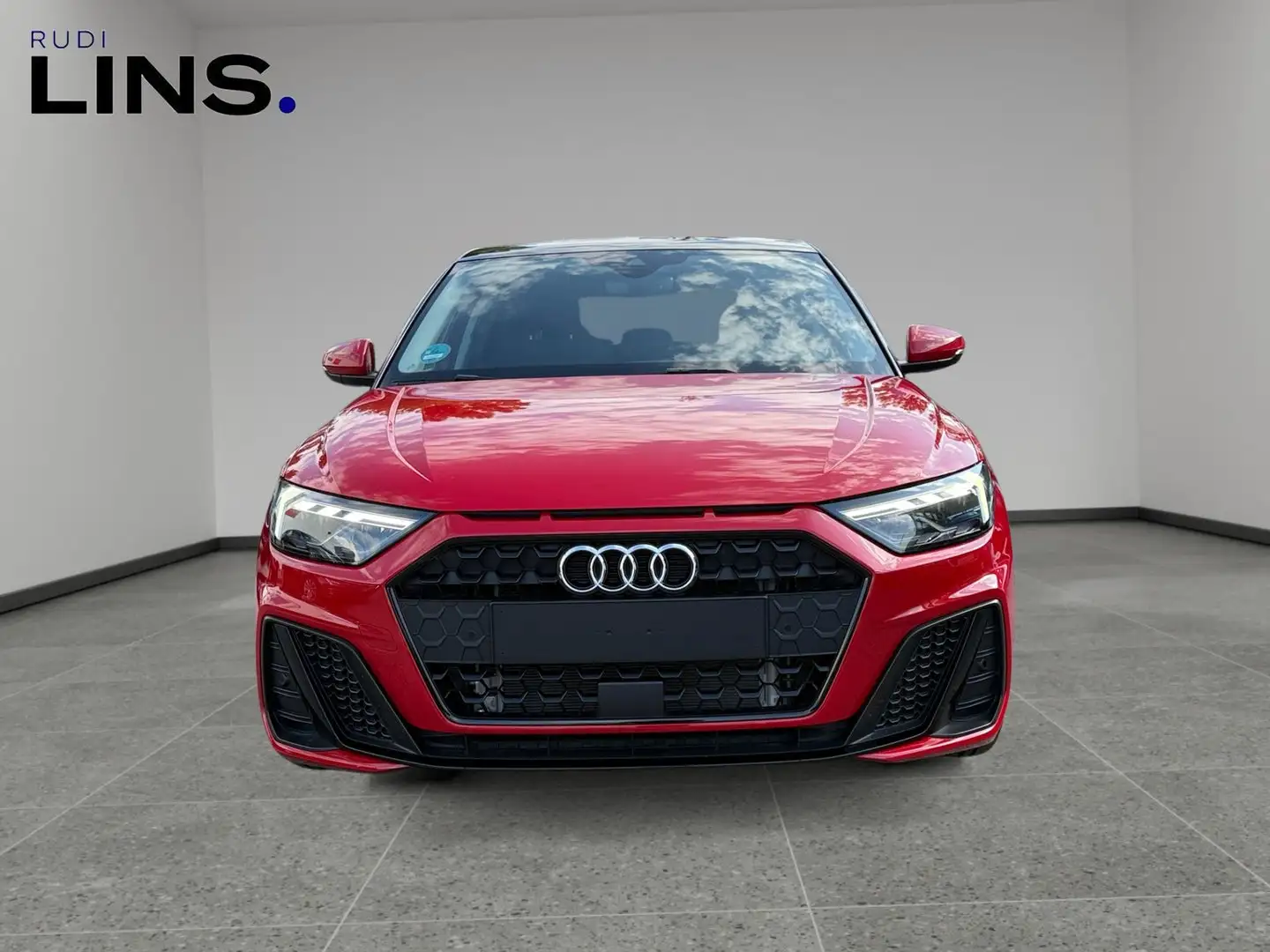 Audi A1 25 TFSI S line Rot - 2