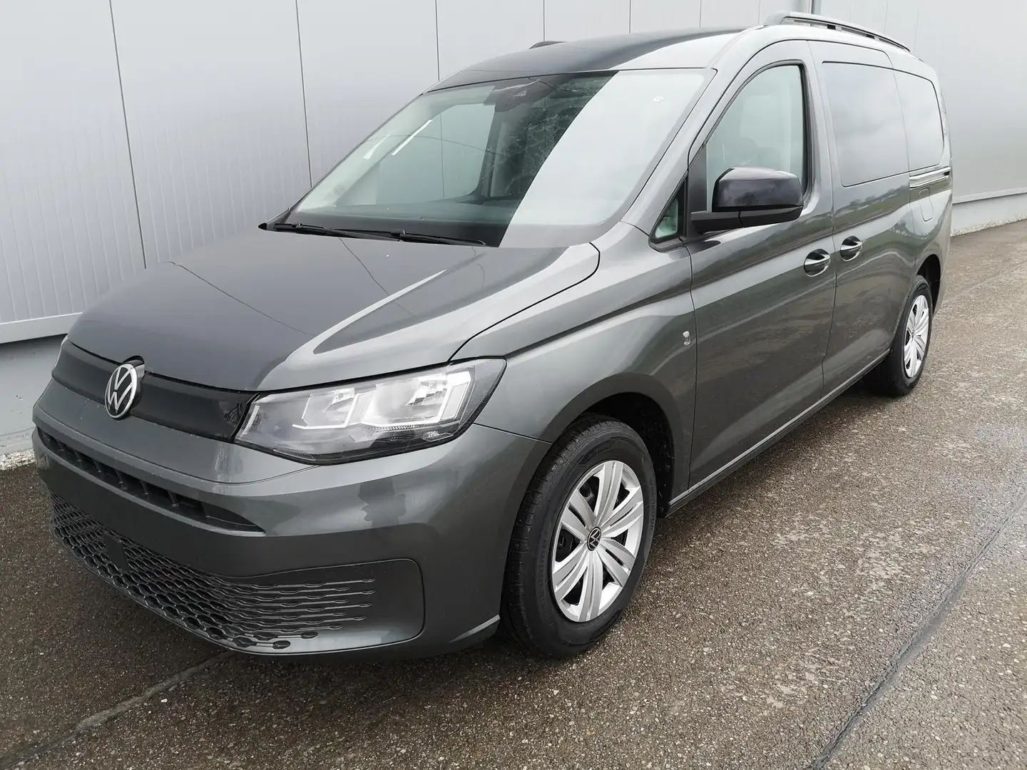 Volkswagen Caddy Maxi Basis 2.0TDI Sport Edition ACC Kam GV5 App... Grijs - 1