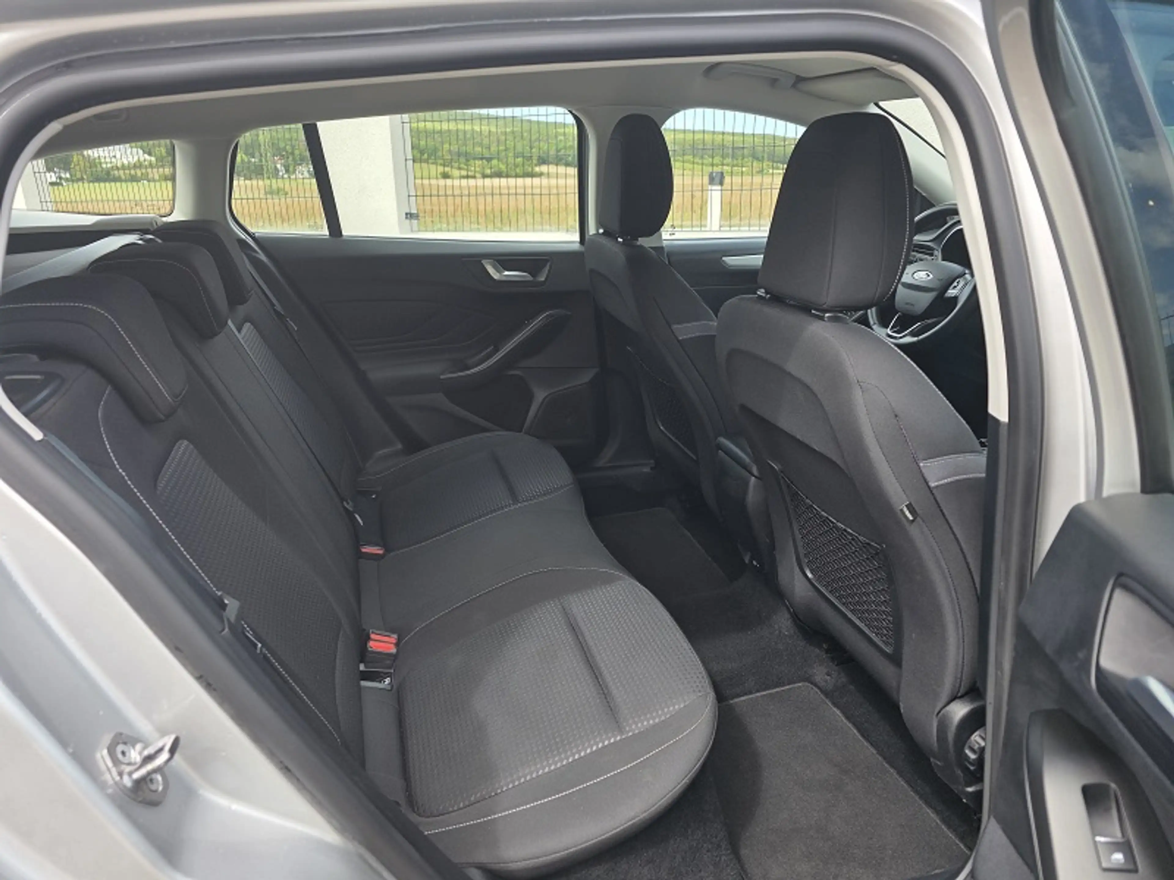 Ford Focus Focus 1,5 EcoBlue Titanium Aut. — photo 13