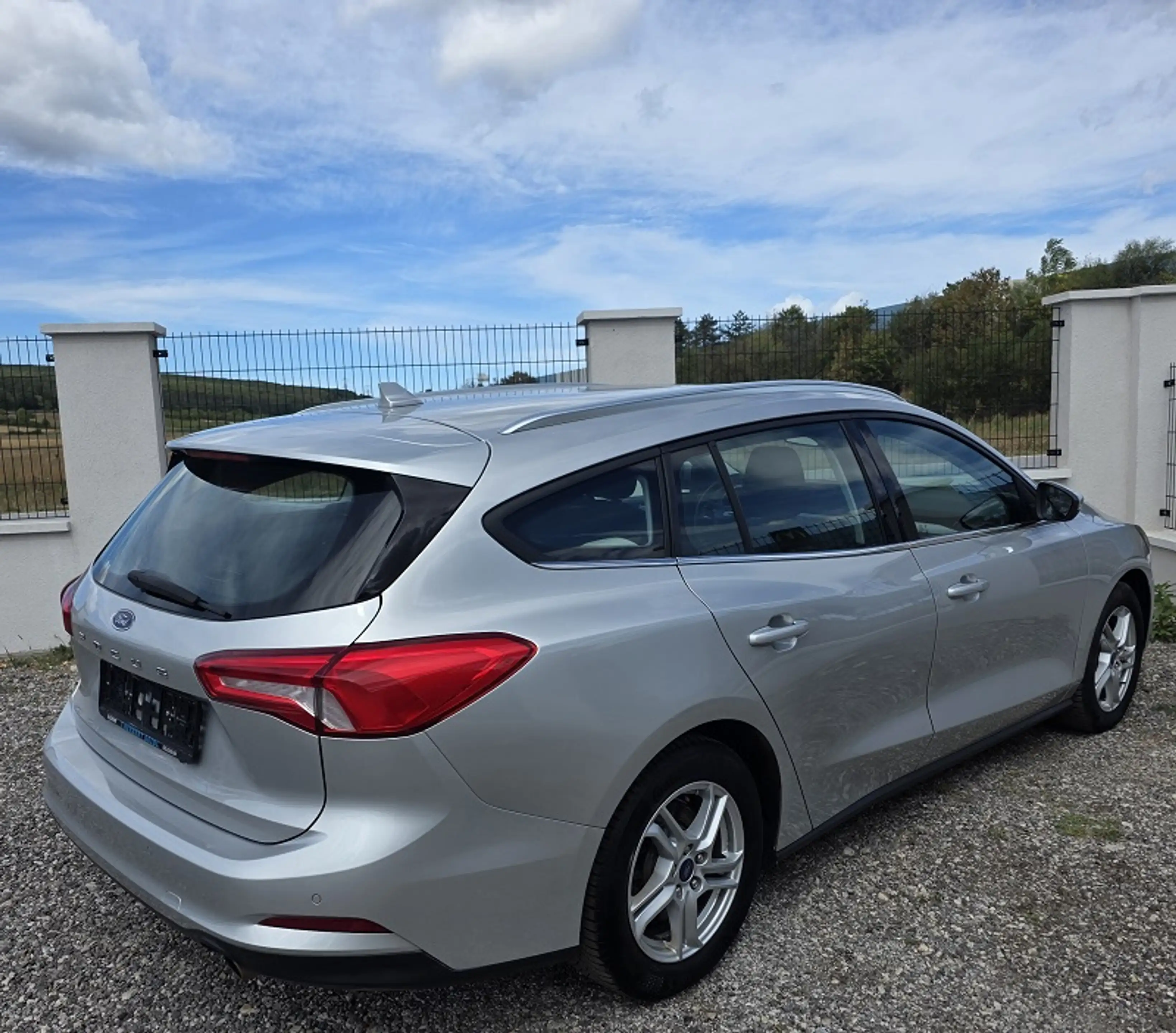 Ford Focus Focus 1,5 EcoBlue Titanium Aut. — photo 4