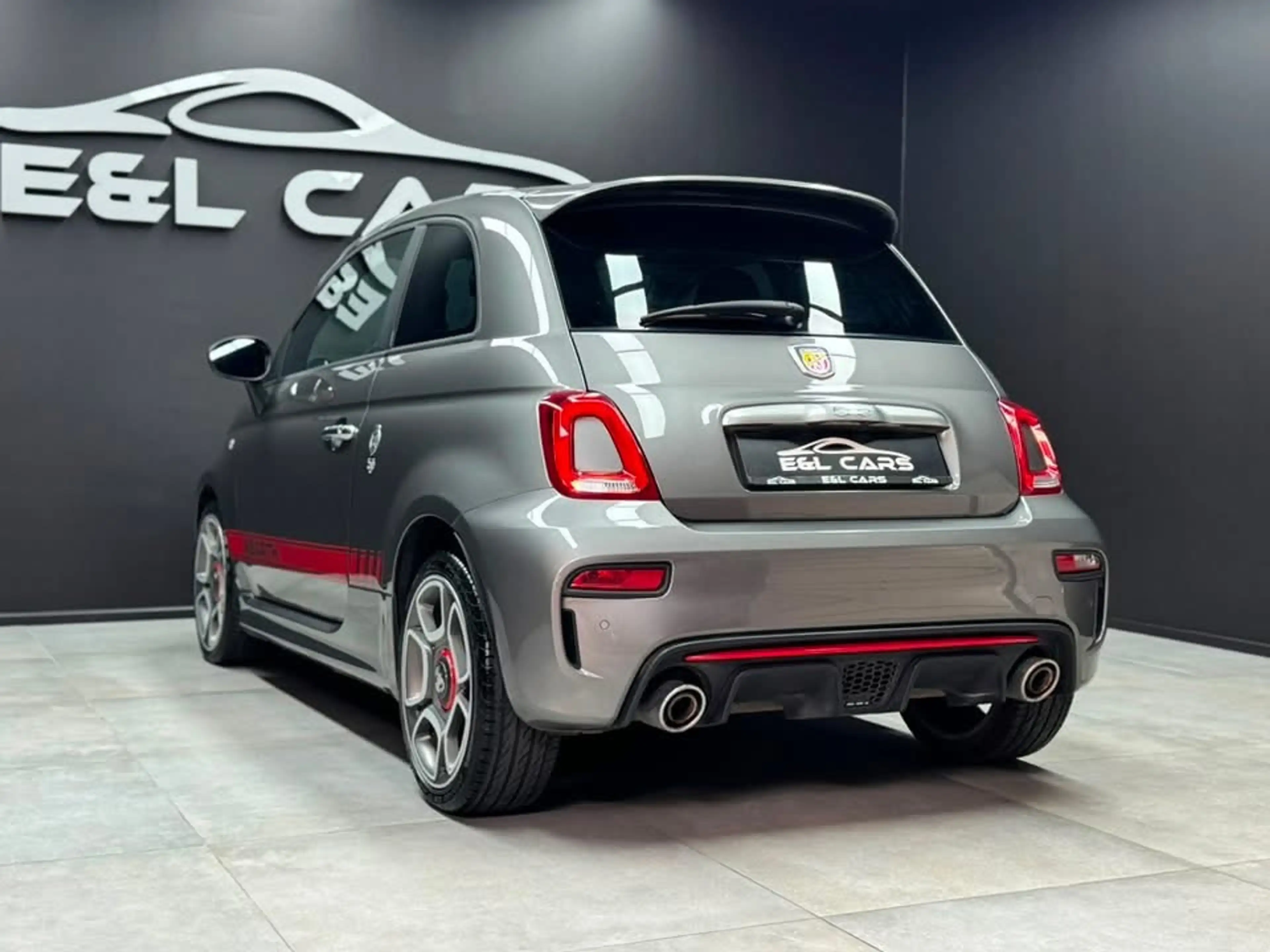 Fiat 500 Abarth 1.4i **12 mois de garantie** — photo 6
