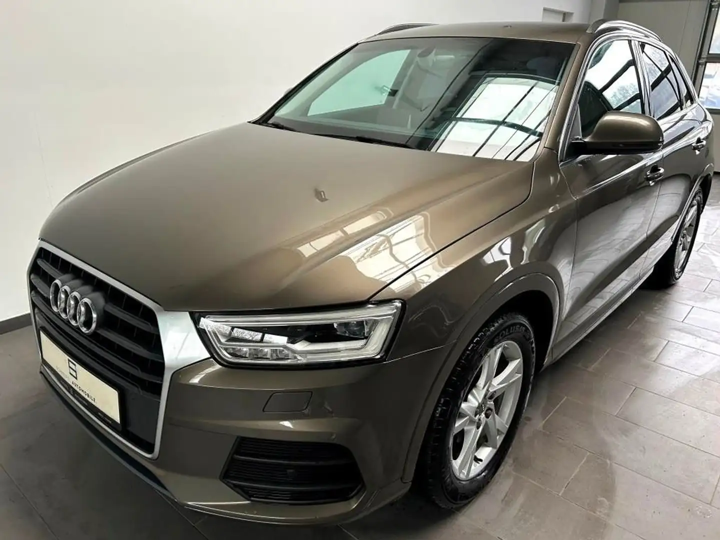 Audi Q3 sport s.line quattro AHK LED Alcantara S-tron Braun - 1