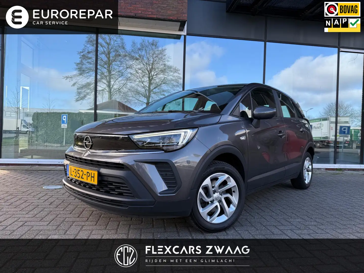 Opel Crossland 1.2 Turbo Edition - Airco - Parkeerhulp - Navi - C Grijs - 1