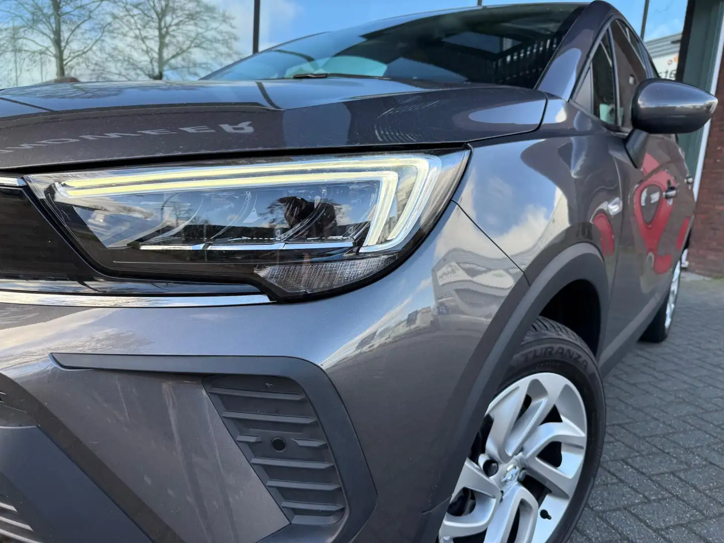 Opel Crossland 1.2 Turbo Edition - Airco - Parkeerhulp - Navi - C Grijs - 2