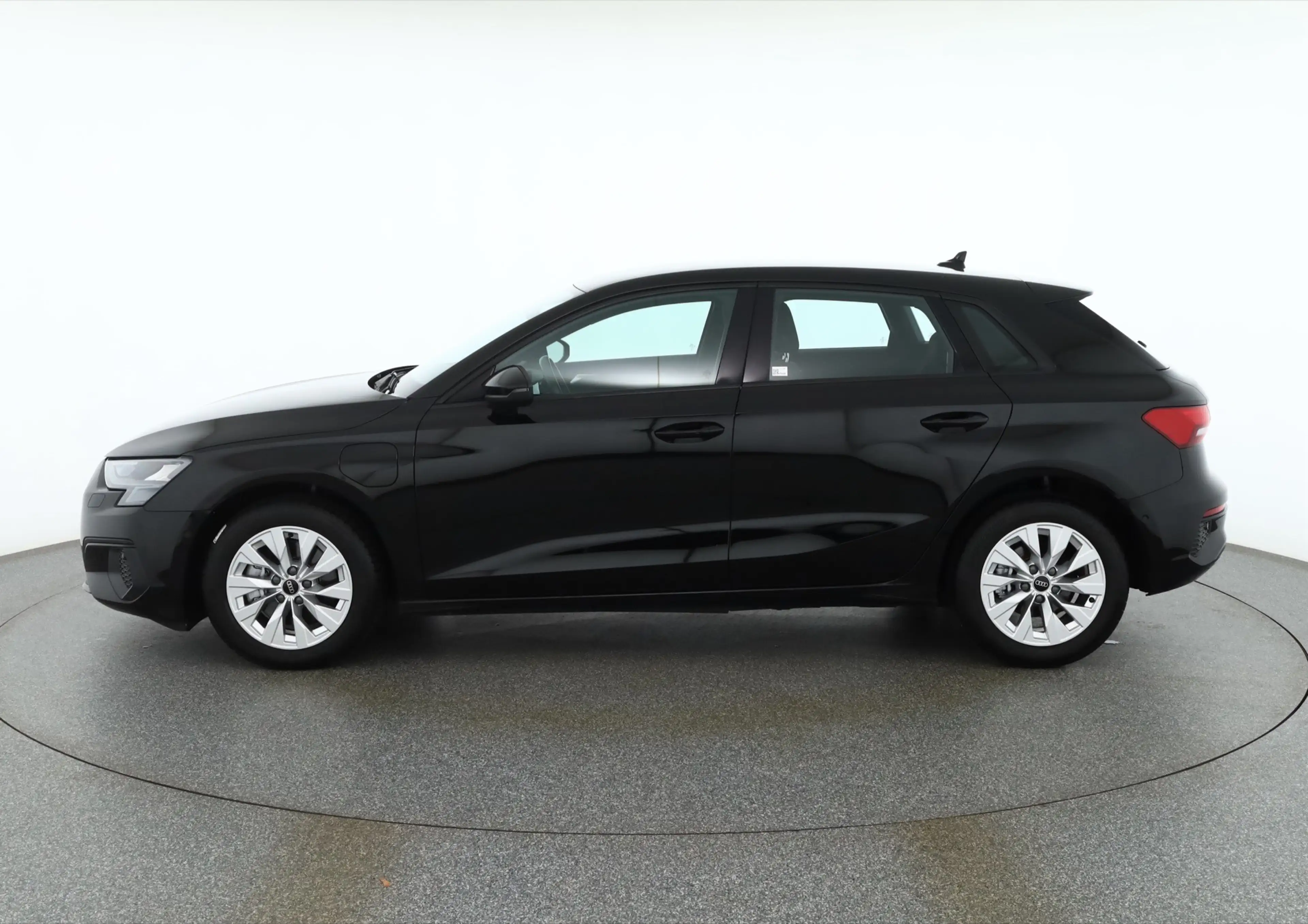 Audi A3 Sportback 40 TFSI LED Navi ACC Totwinkel DAB — photo 2