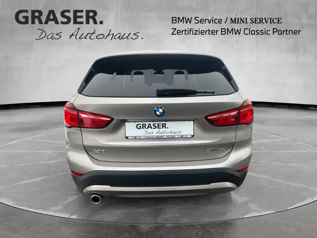 BMW X1 view 6