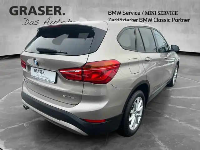 BMW X1 view 7
