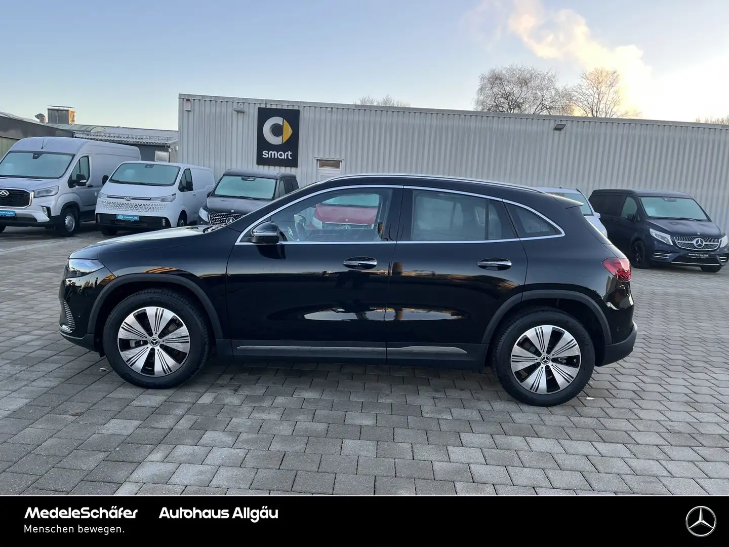 Mercedes-Benz EQA 350 EQA 350 4M Progressive Advanced+ Vorr.-Distronic Noir - 2